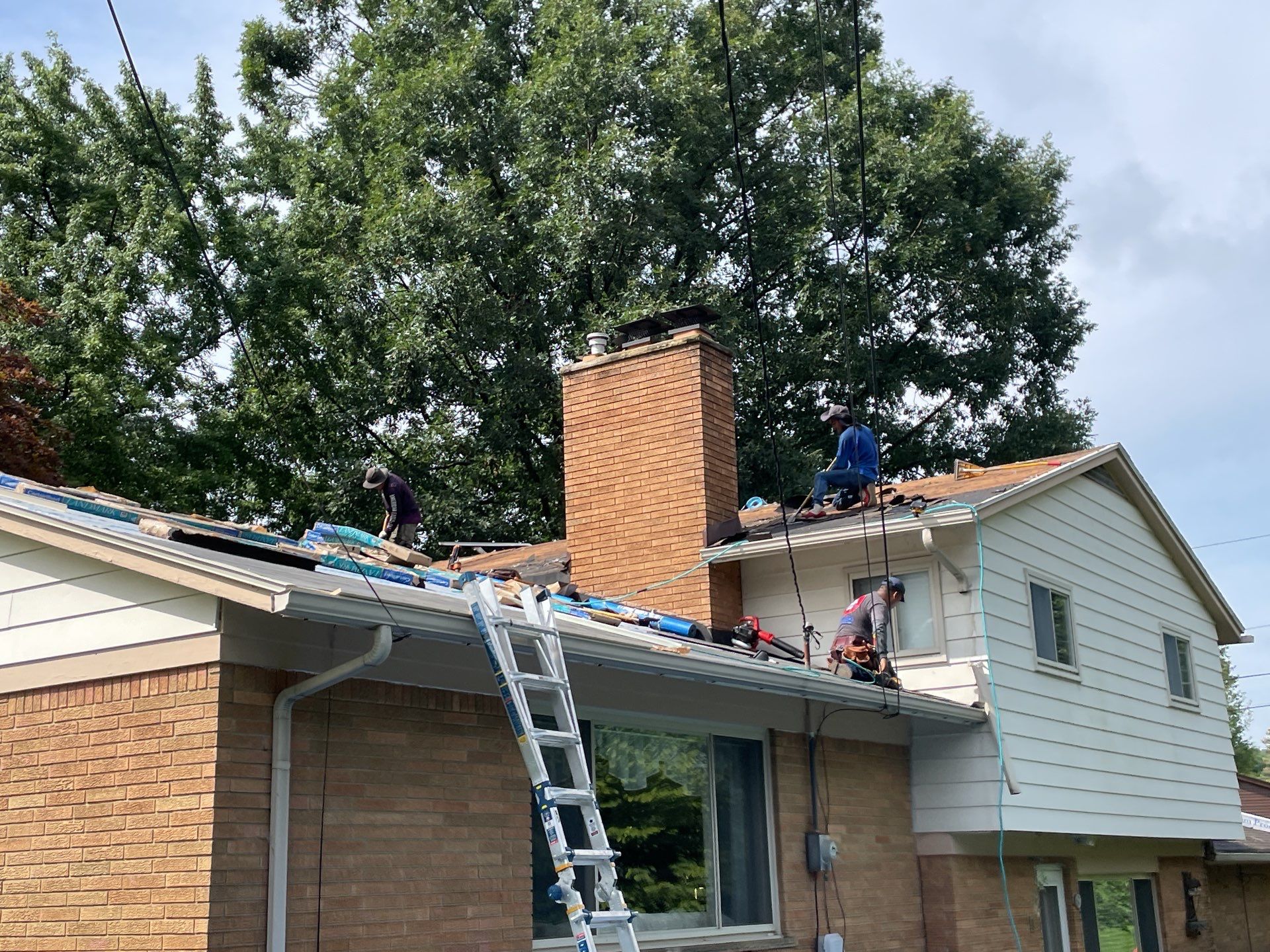 Roof Replacement using CertainTeed Landmark by 180 Contractors