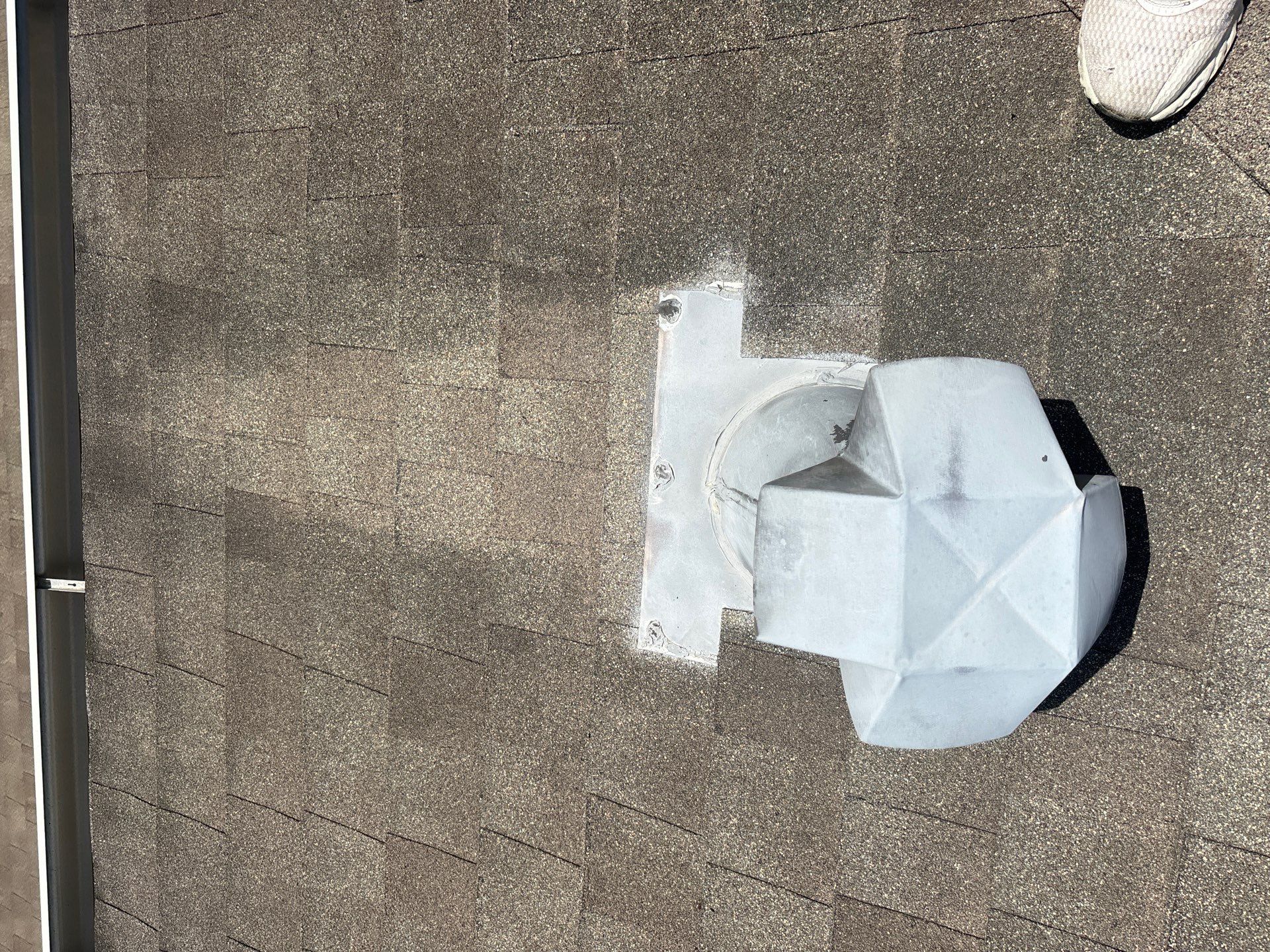 Hail Damage using Owen's Corning Duration (Lifetime) Shingles by Roof Repair Company