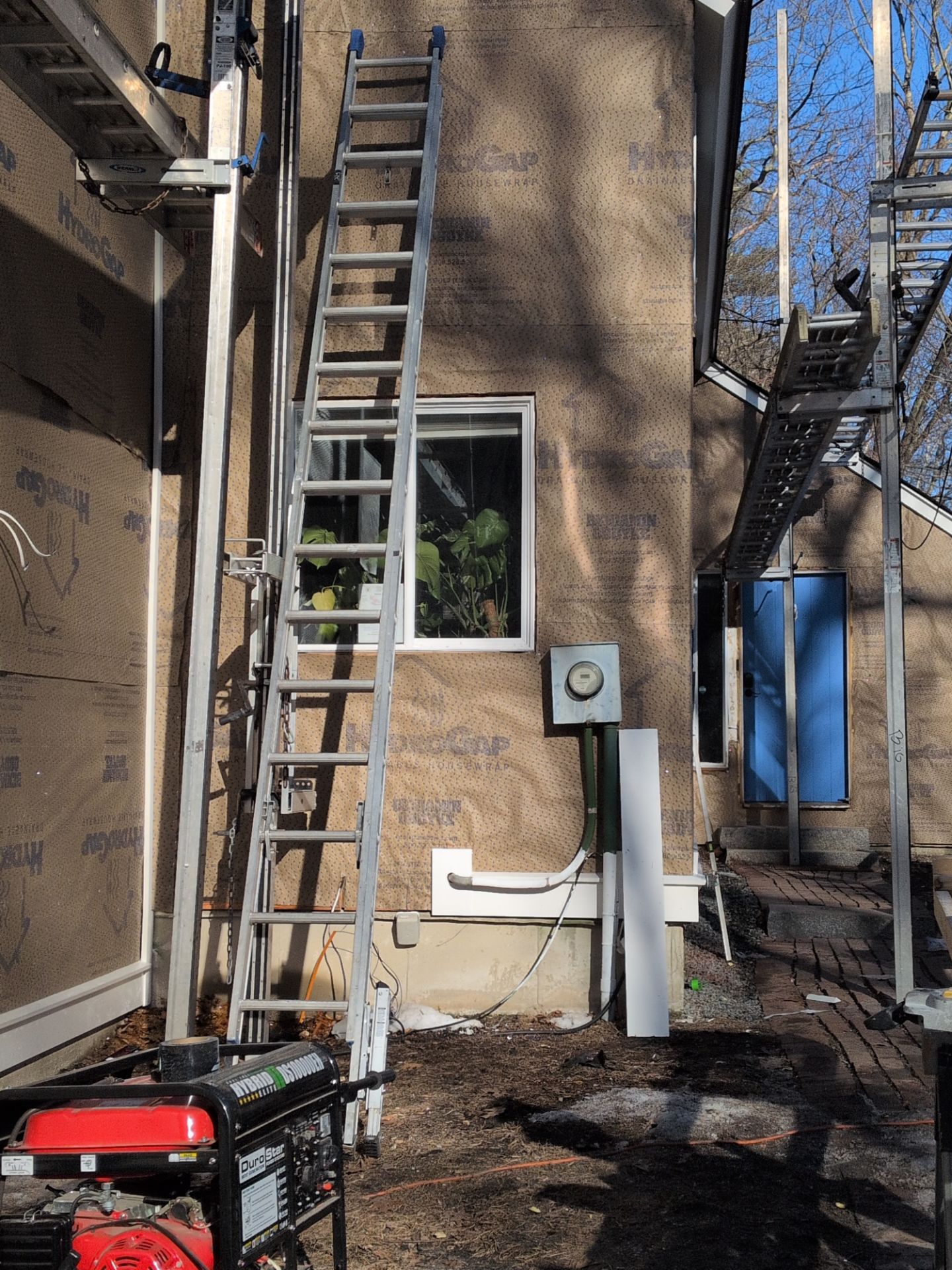 Custom ADU Construction with Vaulted In-Law Suite – LP SmartSide®, ZIP System® & Harvey® Windows by Sensible Home Solutions