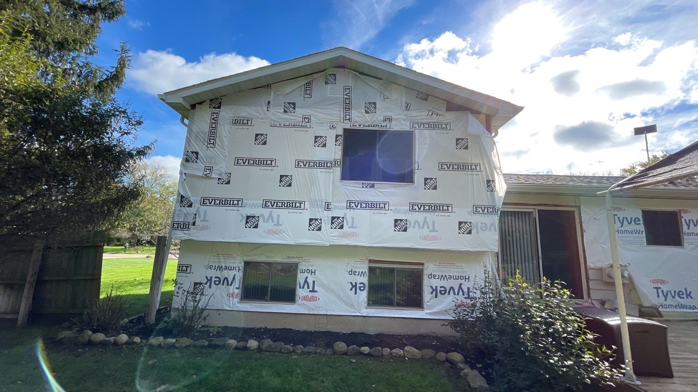 Siding Replacement using CertainTeed Restoration Classis D4 by 180 Contractors