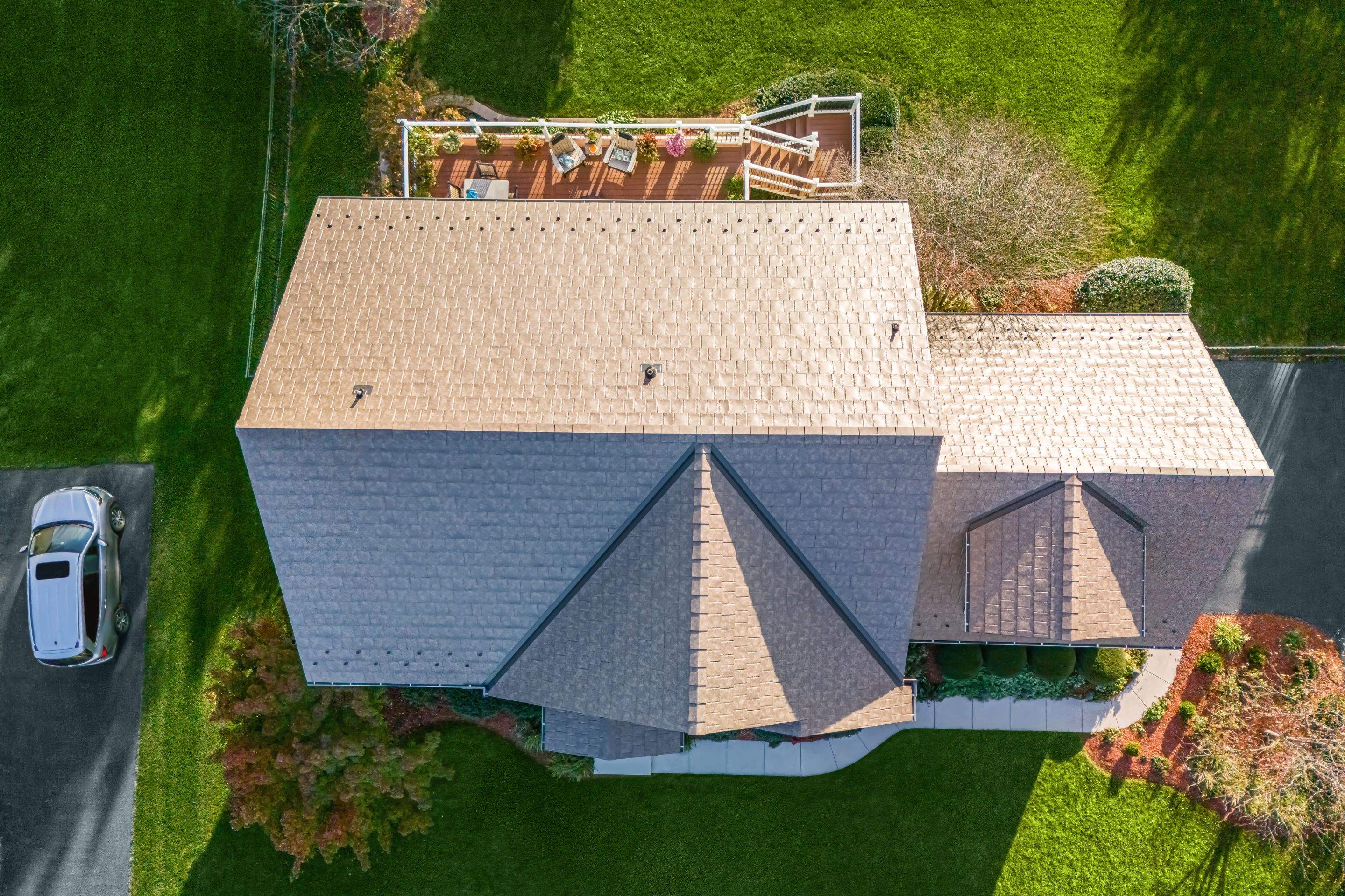 Metal roof by Esh Builders