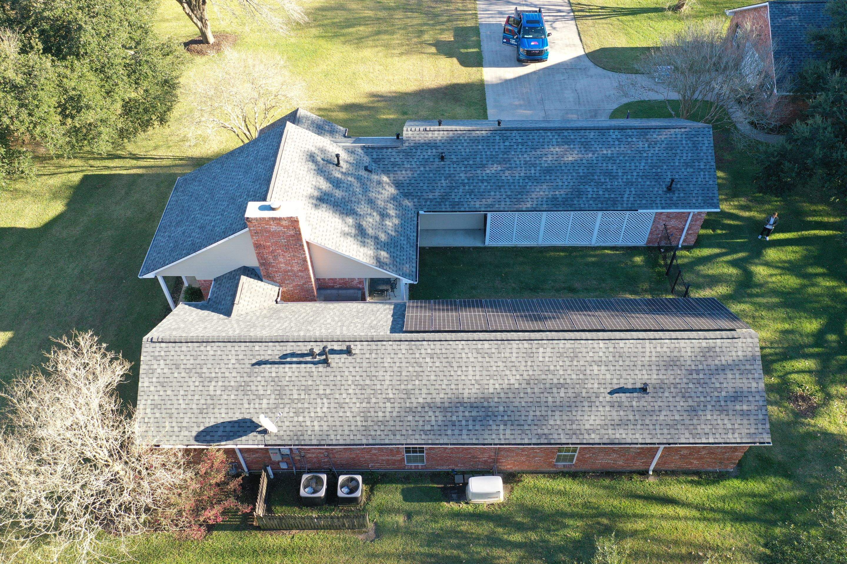 Atlas Pinnacle Pristine Hearthstone w Hi profile Ridge Cap by Top Team Roofing & Construction