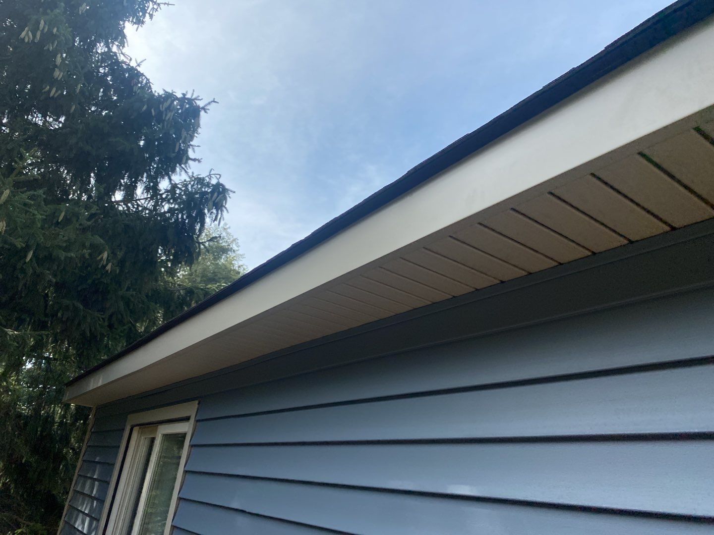 Siding Replacement using CertainTeed Monogram D5 Clapboard by 180 Contractors