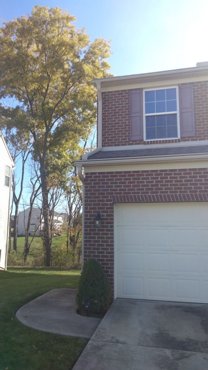 Residential Roof Replacement using CertainTeed Grand Manor by Absolute Roofing and Construction