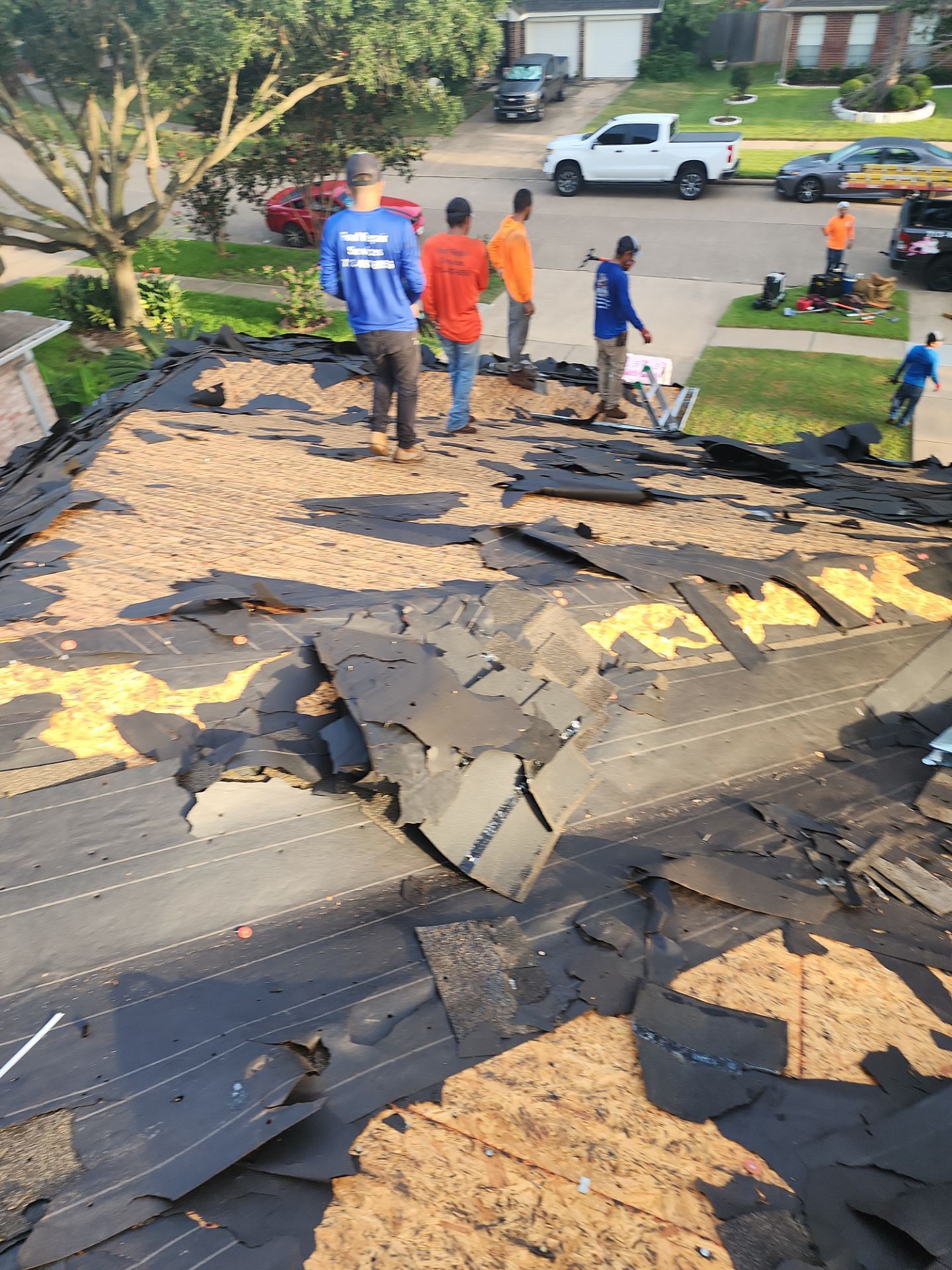 Residential Roofing Installation using Owen's Corning Duration (Lifetime) Shingles by Roof Repair Company