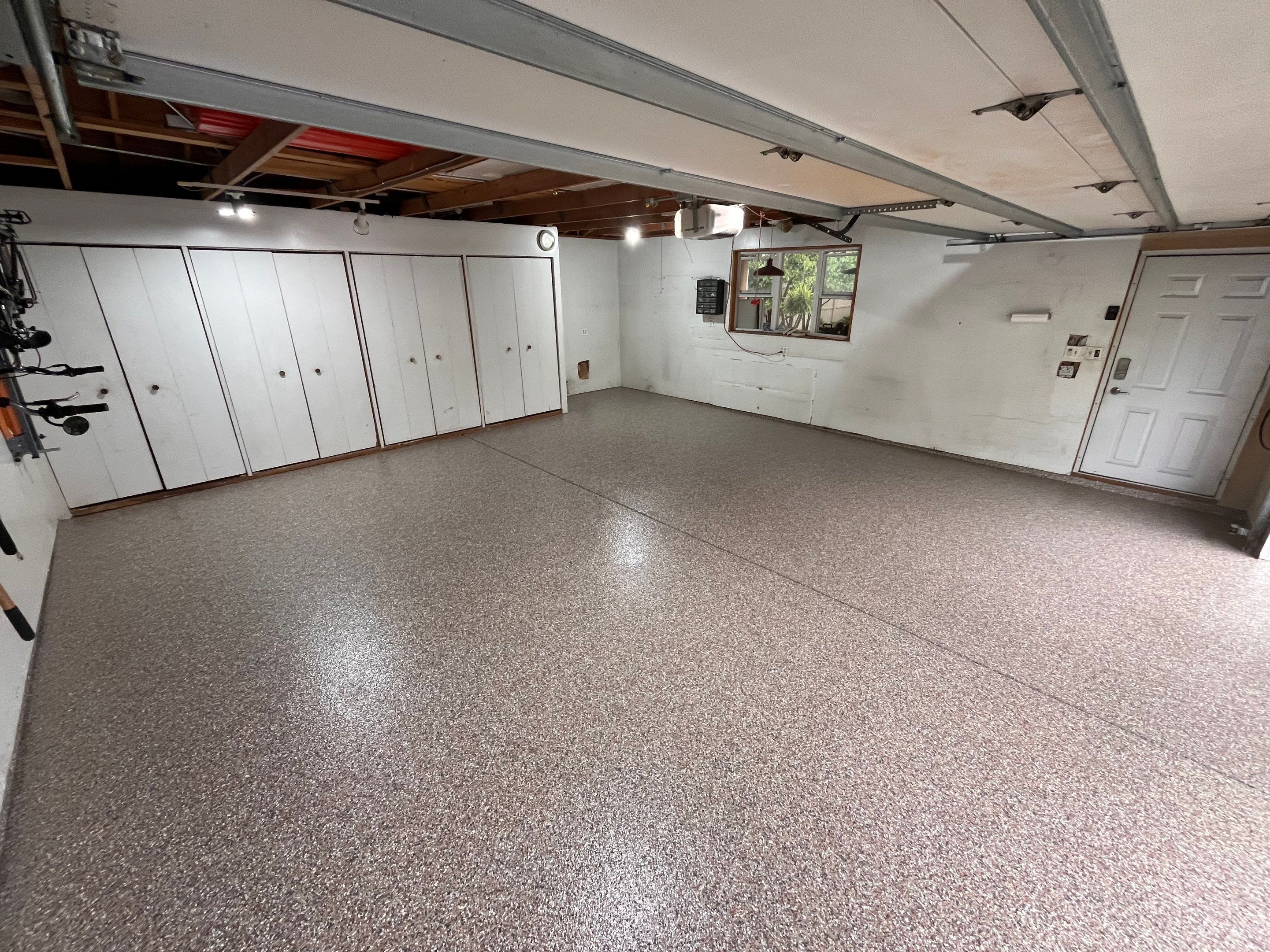 Waxwing Garage Floor Coating by Level 10 Coatings
