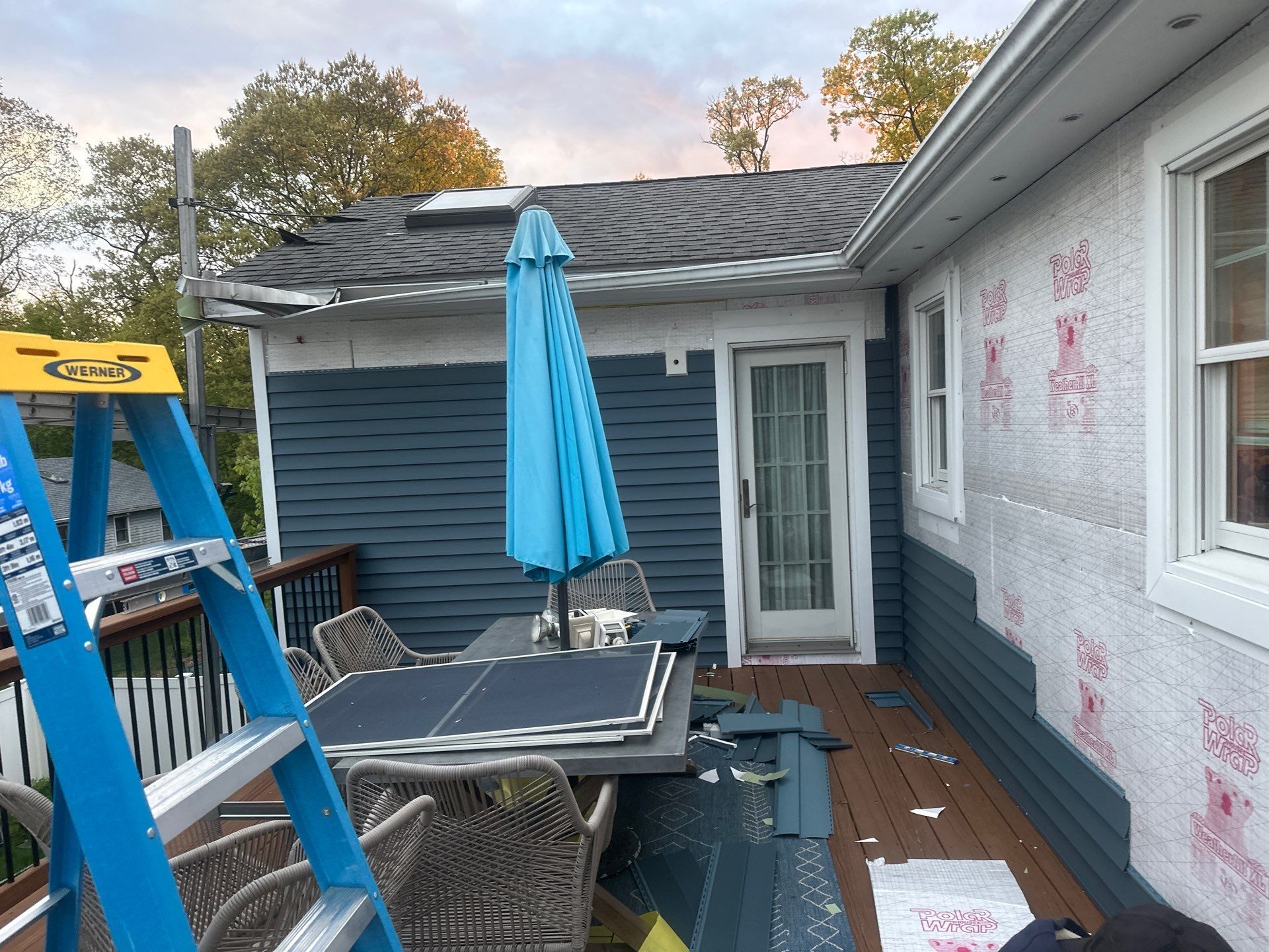 Siding Installation using Certainteed Cedar Impressions Straight Edge Perfection Shingles - D7 - Pacific Blue by A Plus Exterior