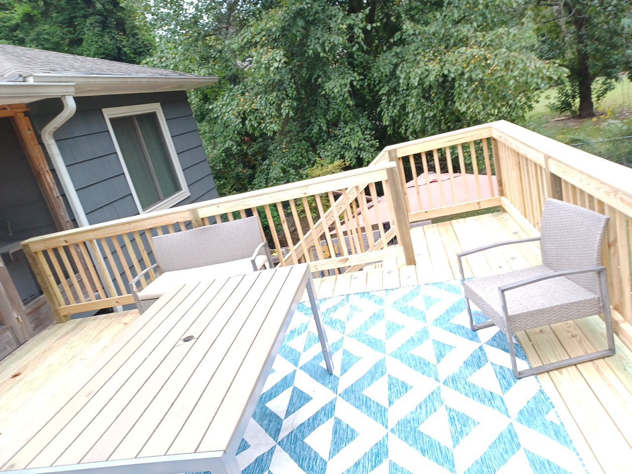 Windsor Blvd - Deck Installation by Pillar and Pine