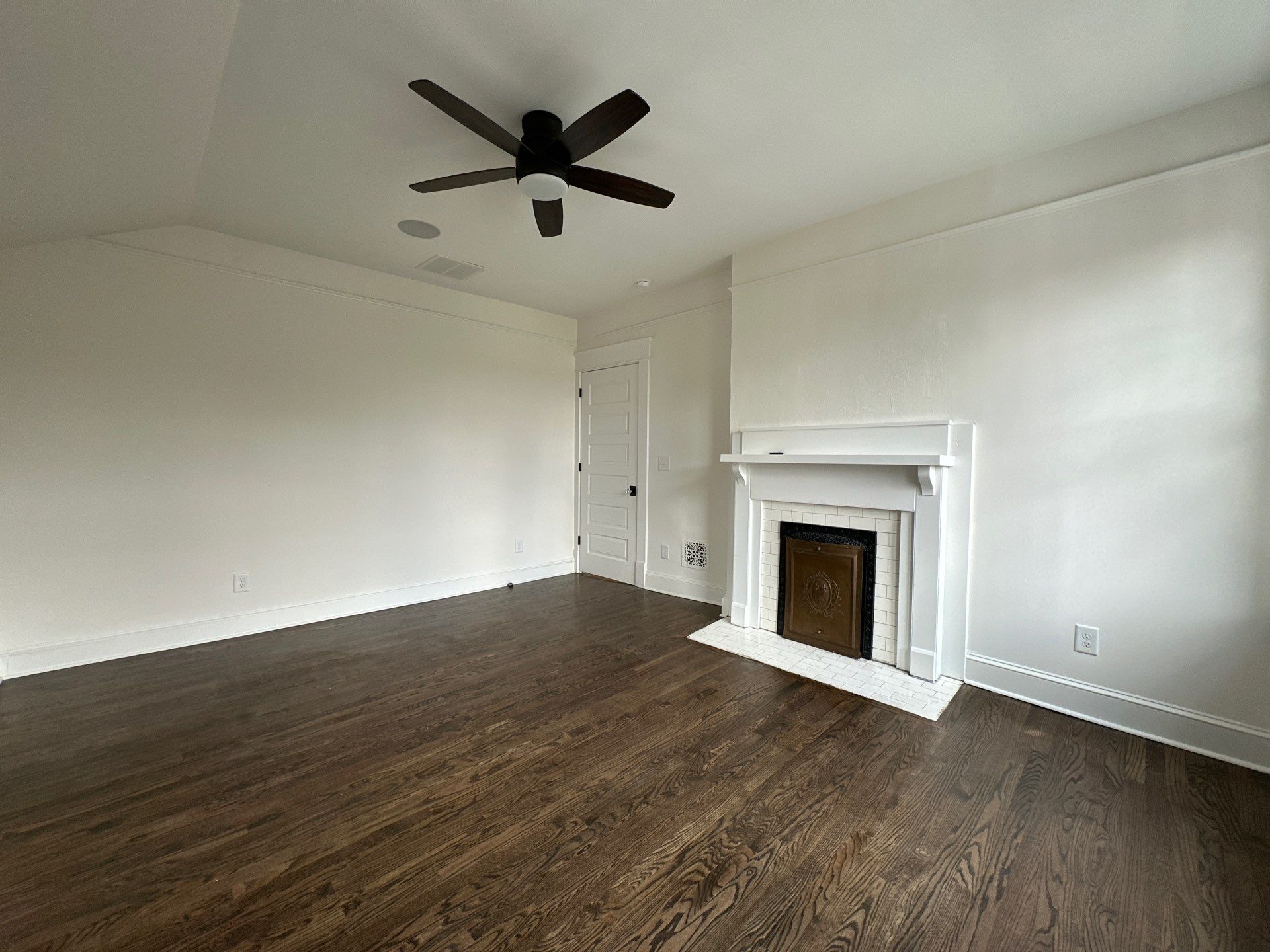 From Neutral to New Beginnings: A Bright Interior Transformation by Atlanta's Paint Doctor