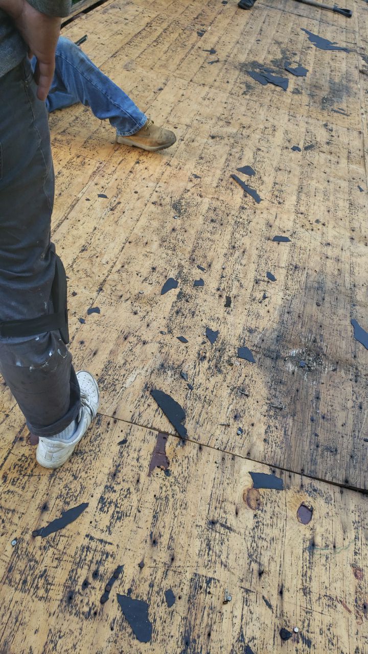 Springfield CertainTeed Landmark Weathered Wood Roof Installation by RM Banning, Inc.