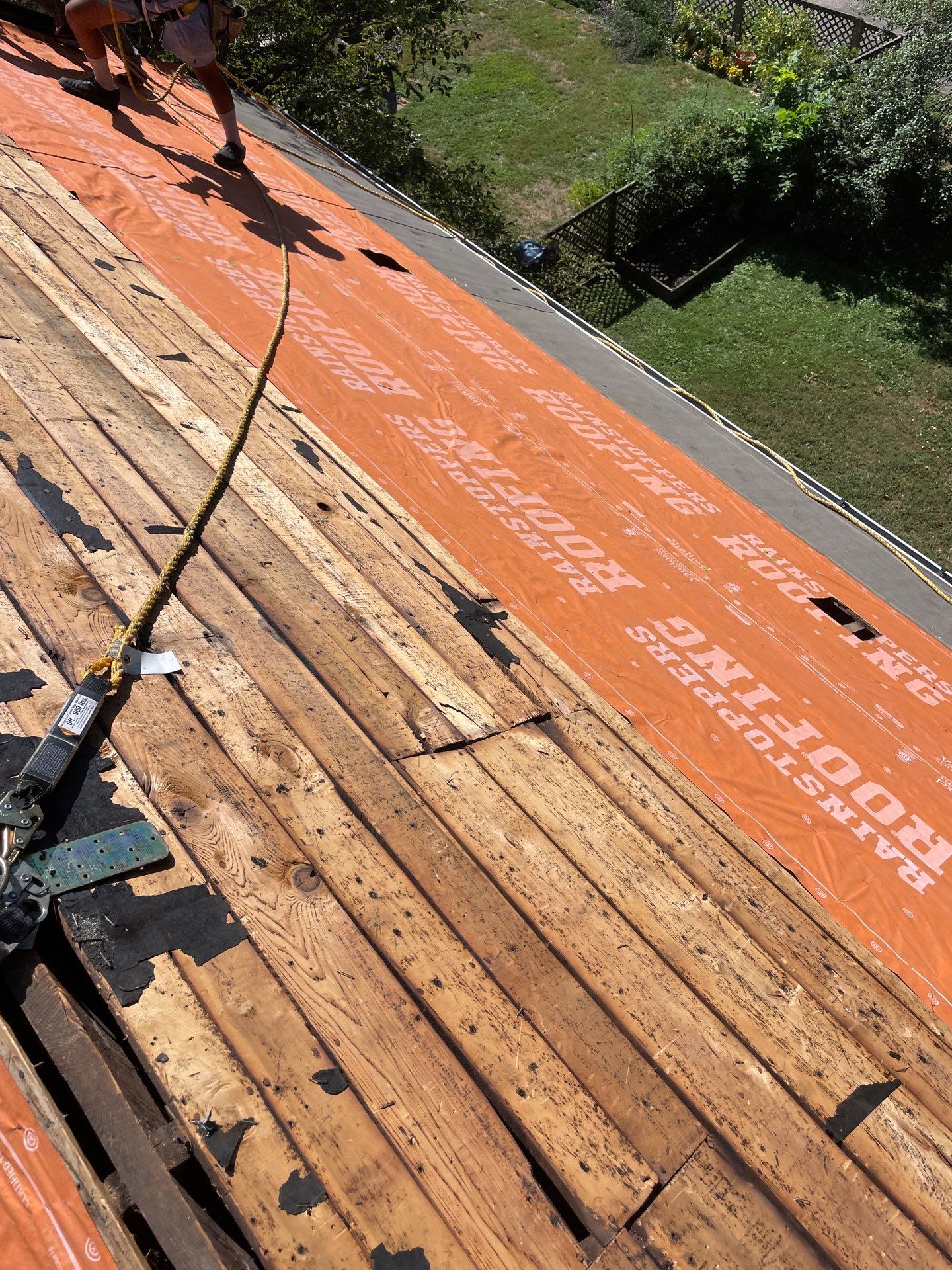 Residential Roofing Installation using GAF Timberline HDZ Weathered Wood by Rainstoppers Roofing