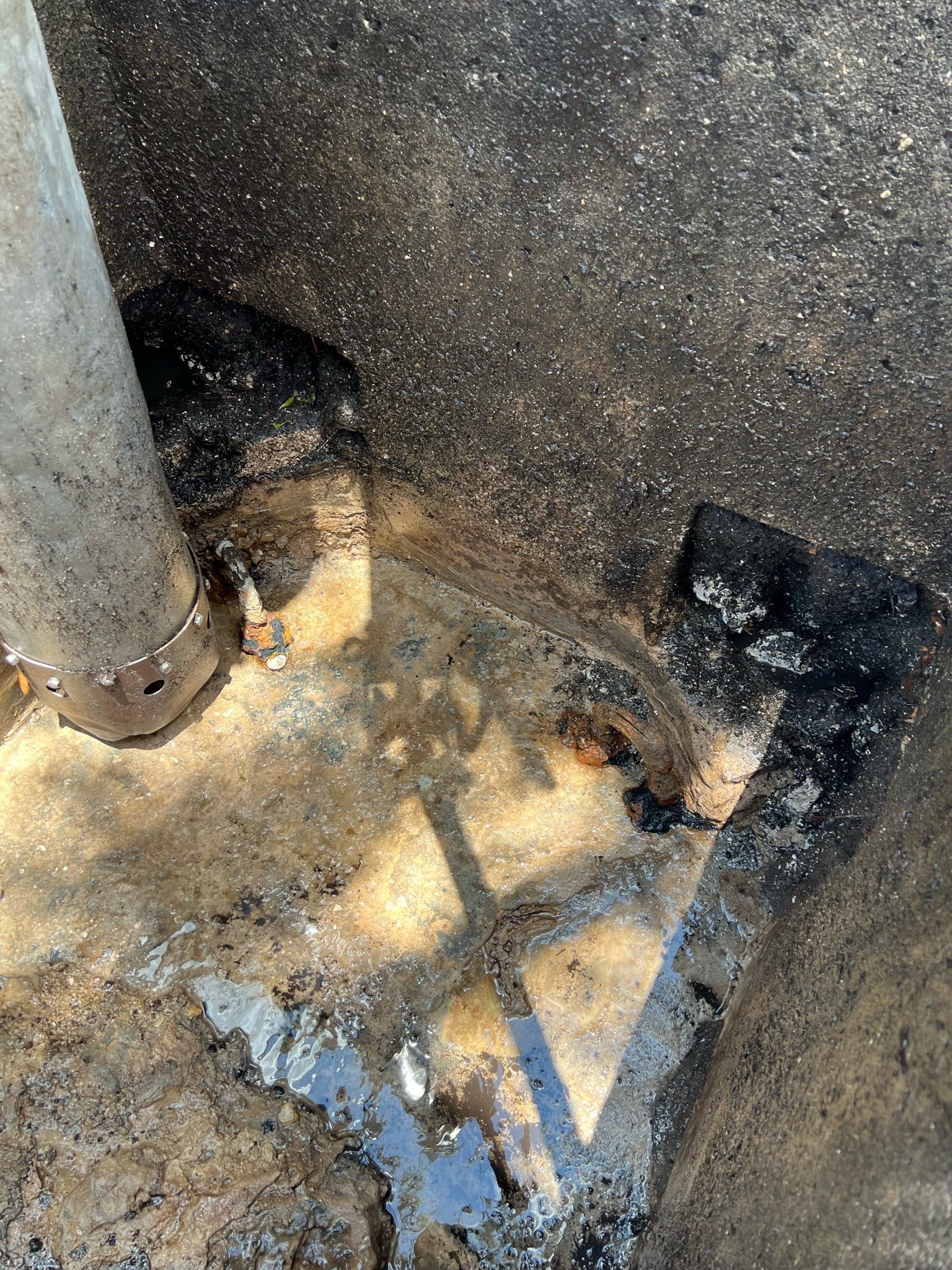 Apartment Complex Storm Water System Maintenance by APS Power & Water