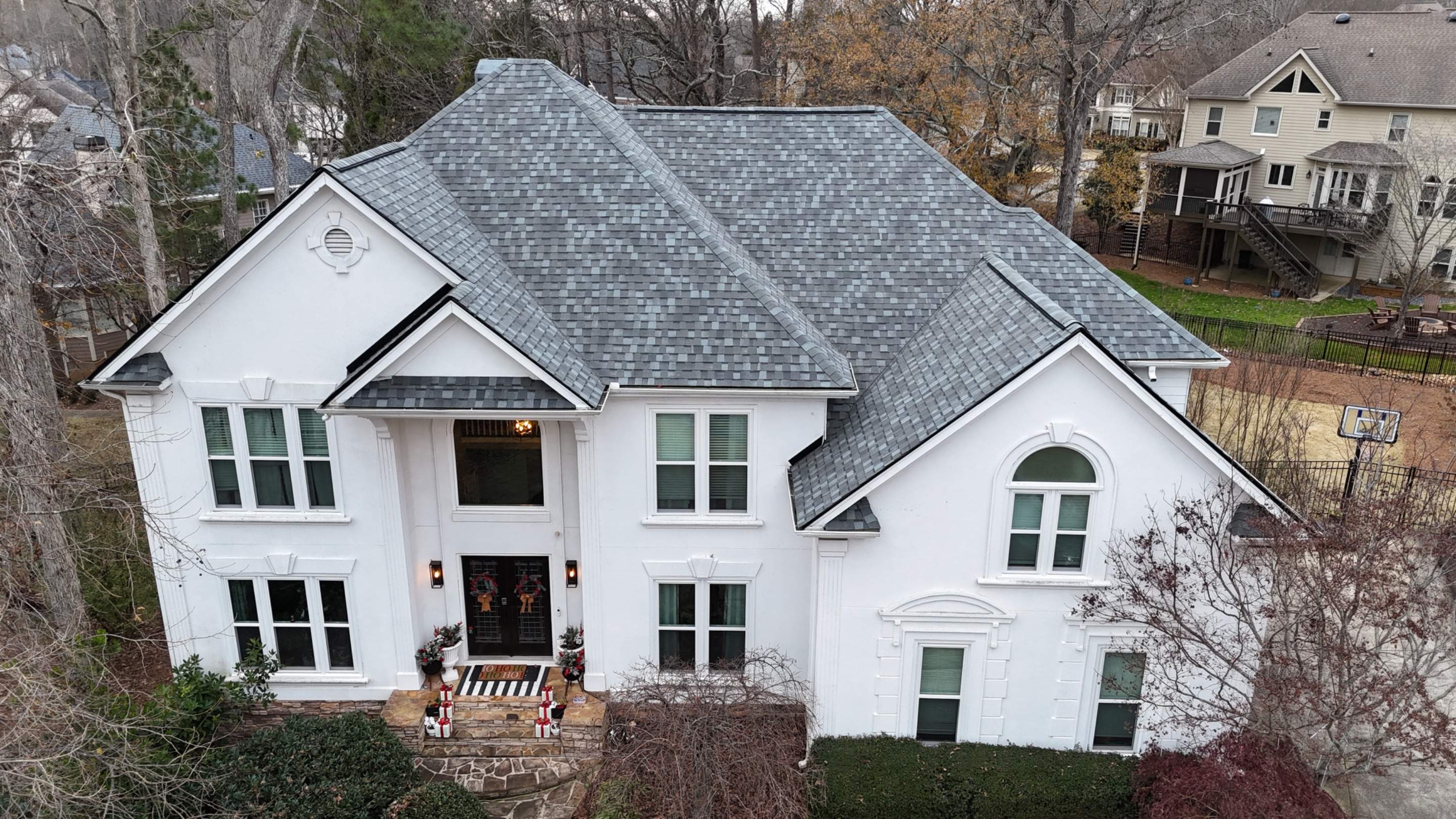 Atlas Pinnacle Pristine - Coastal Granite by Douglas Construction 