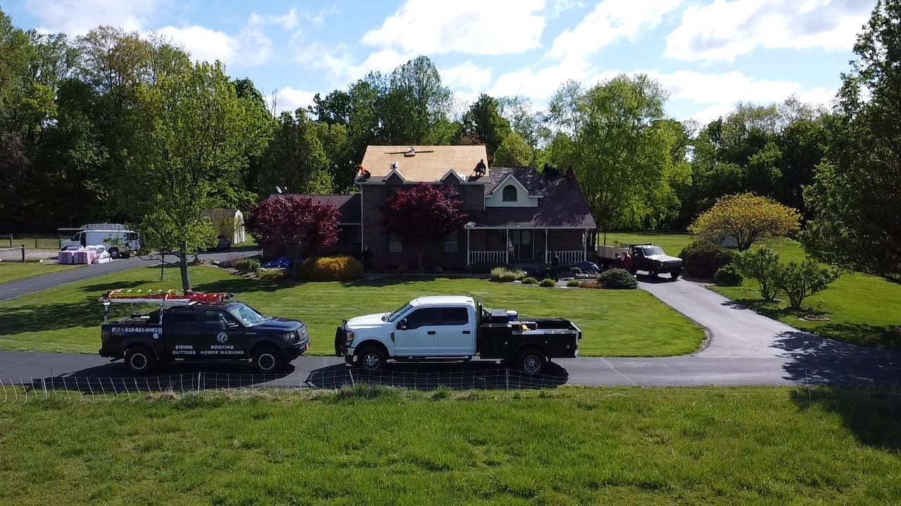 Residential Roofing Installation using Ownes Corning Brownwood Duration by Storm Contracting