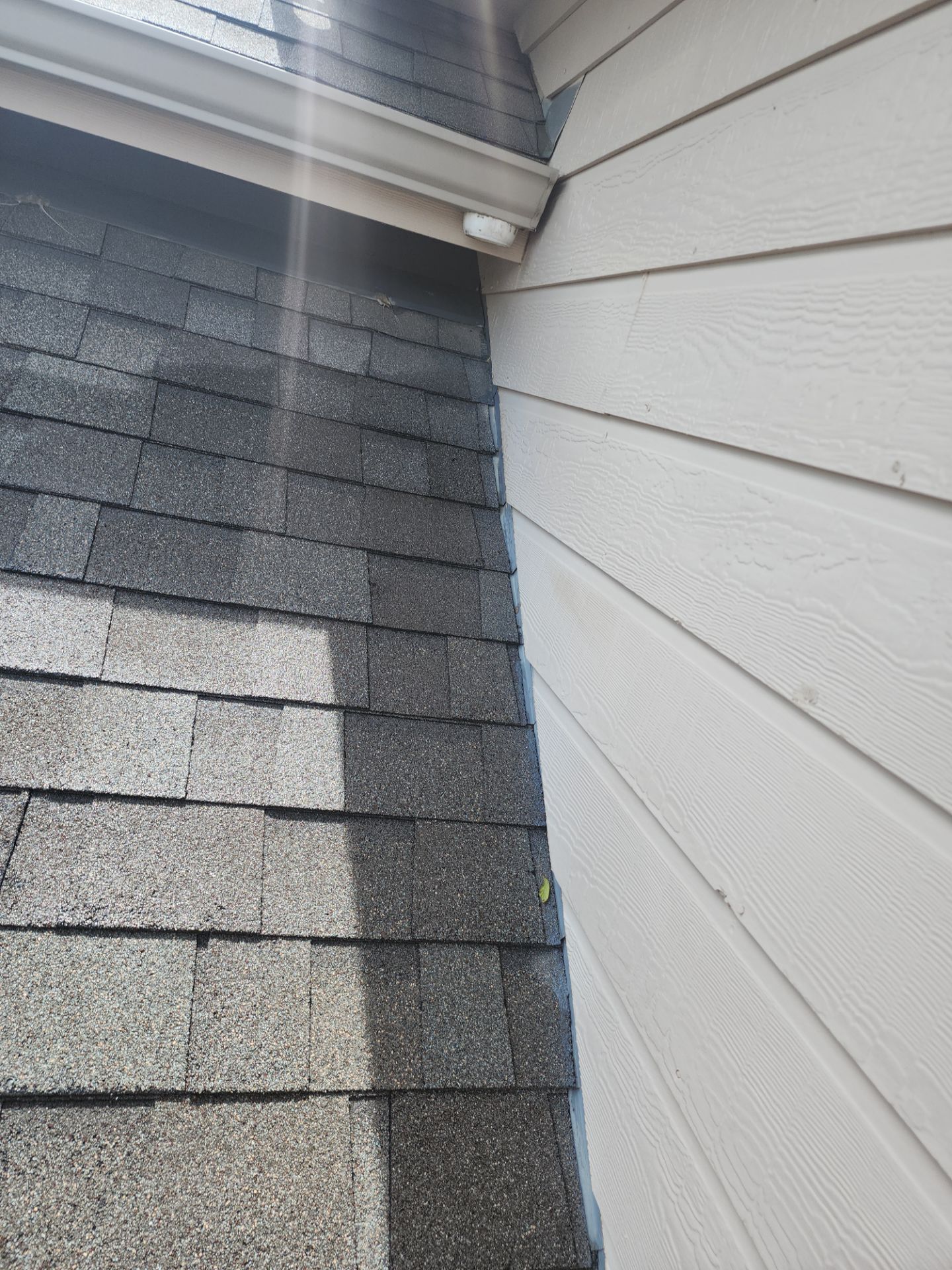 Hail Damage using Owen's Corning Duration (Lifetime) Shingles by Roof Repair Company