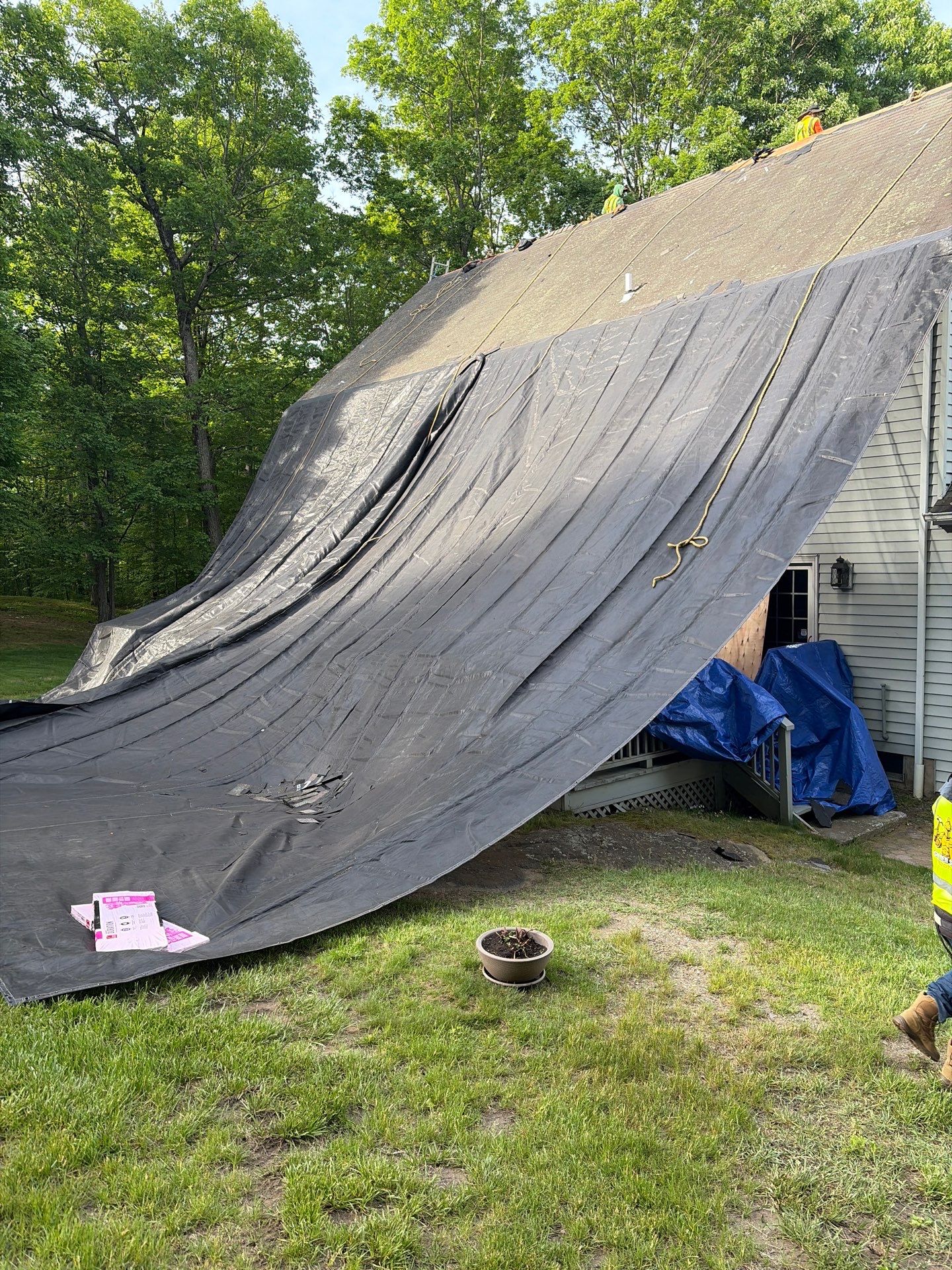 Owens Corning Duration: Estate Gray in Bantam, Connecticut by Golden Shield Roofing