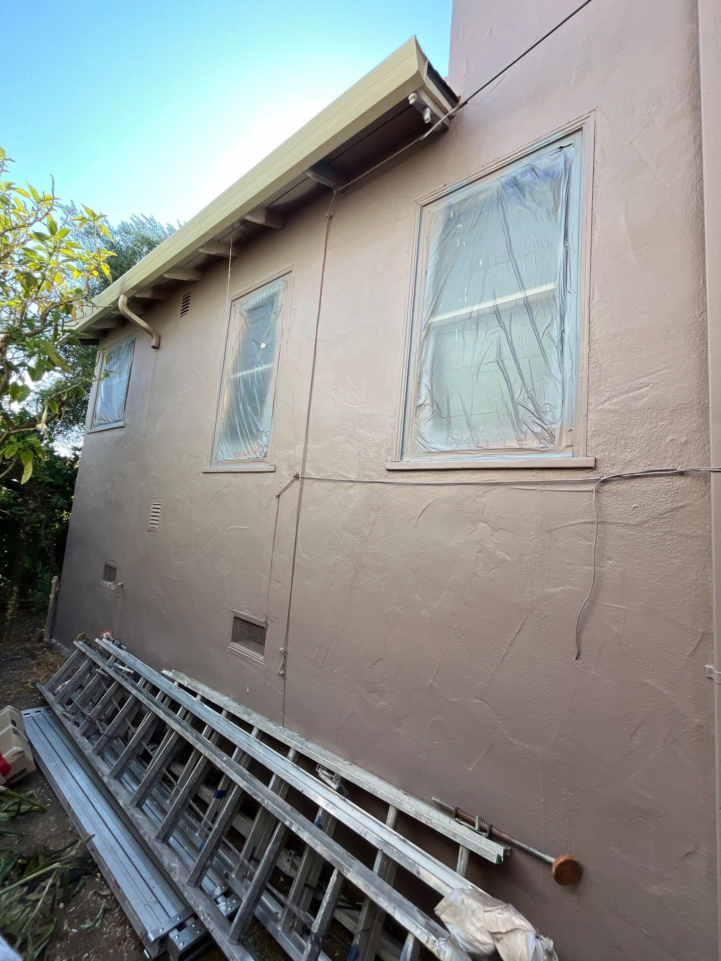 Project in Oakland by Herrera’s Bay Area Painting inc.