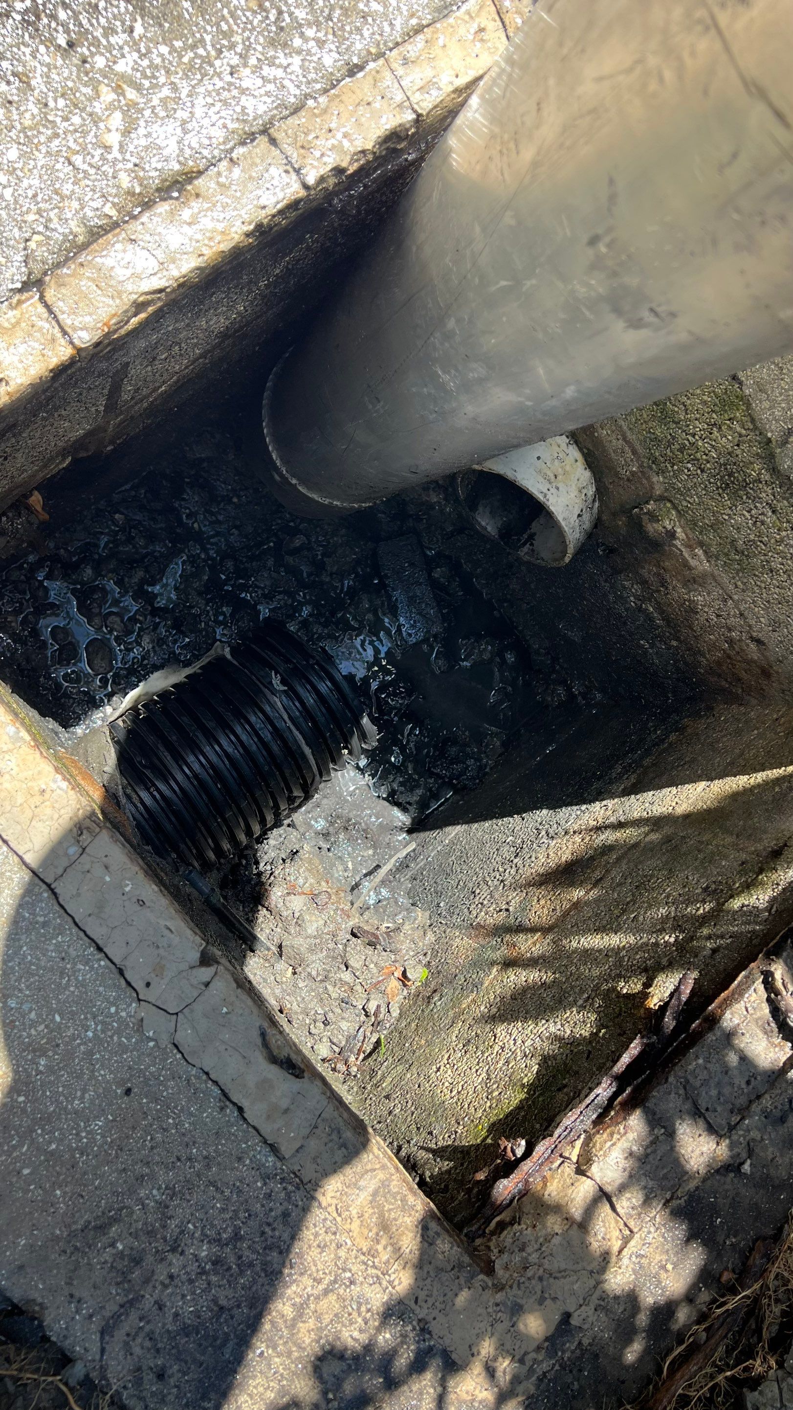 Naples Condo Catch Basin Cleaning by APS Power & Water