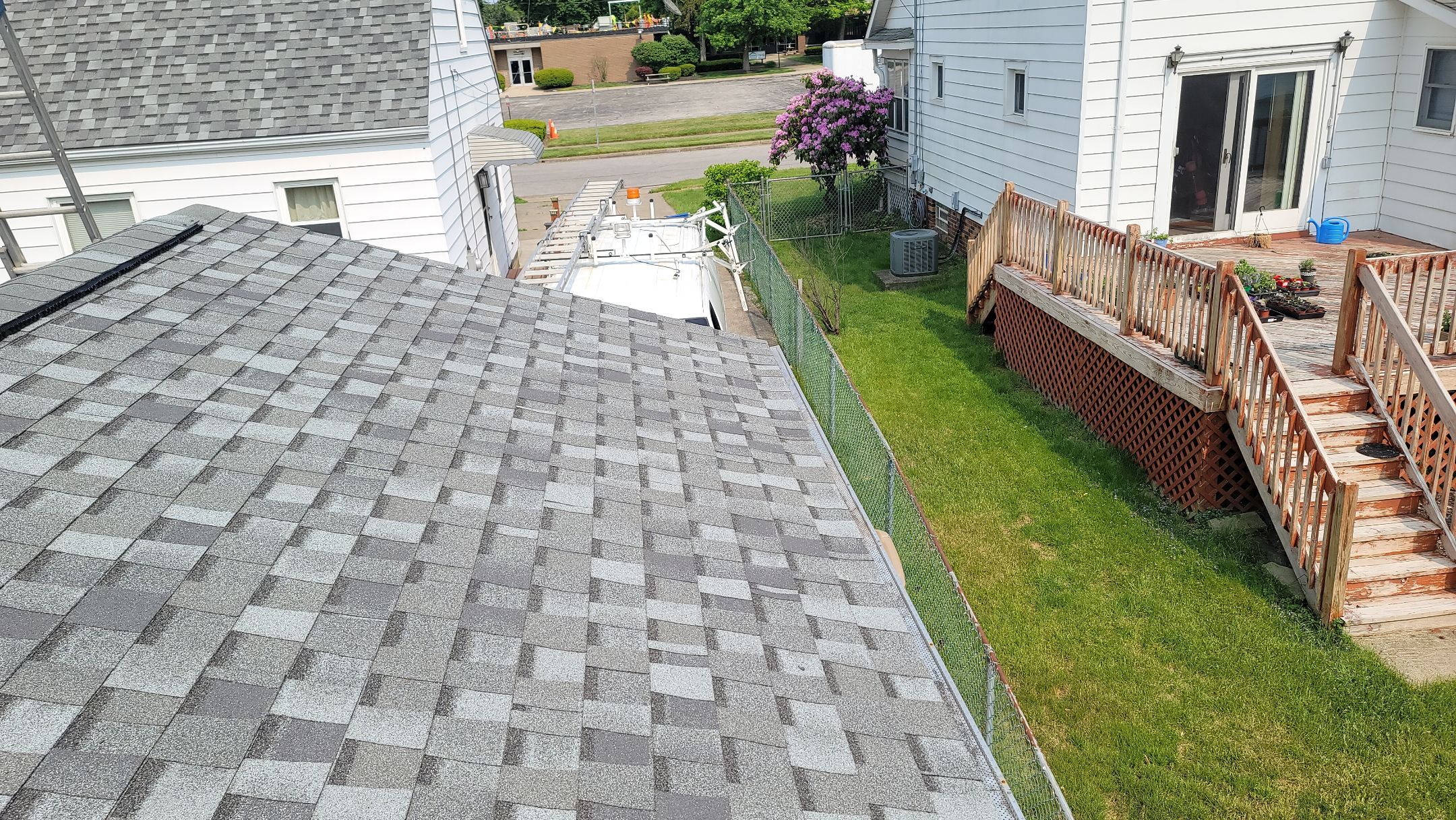 ATLAS PINNACLE COLOR: COASTAL GRANITE by Eagle Eye Roofing