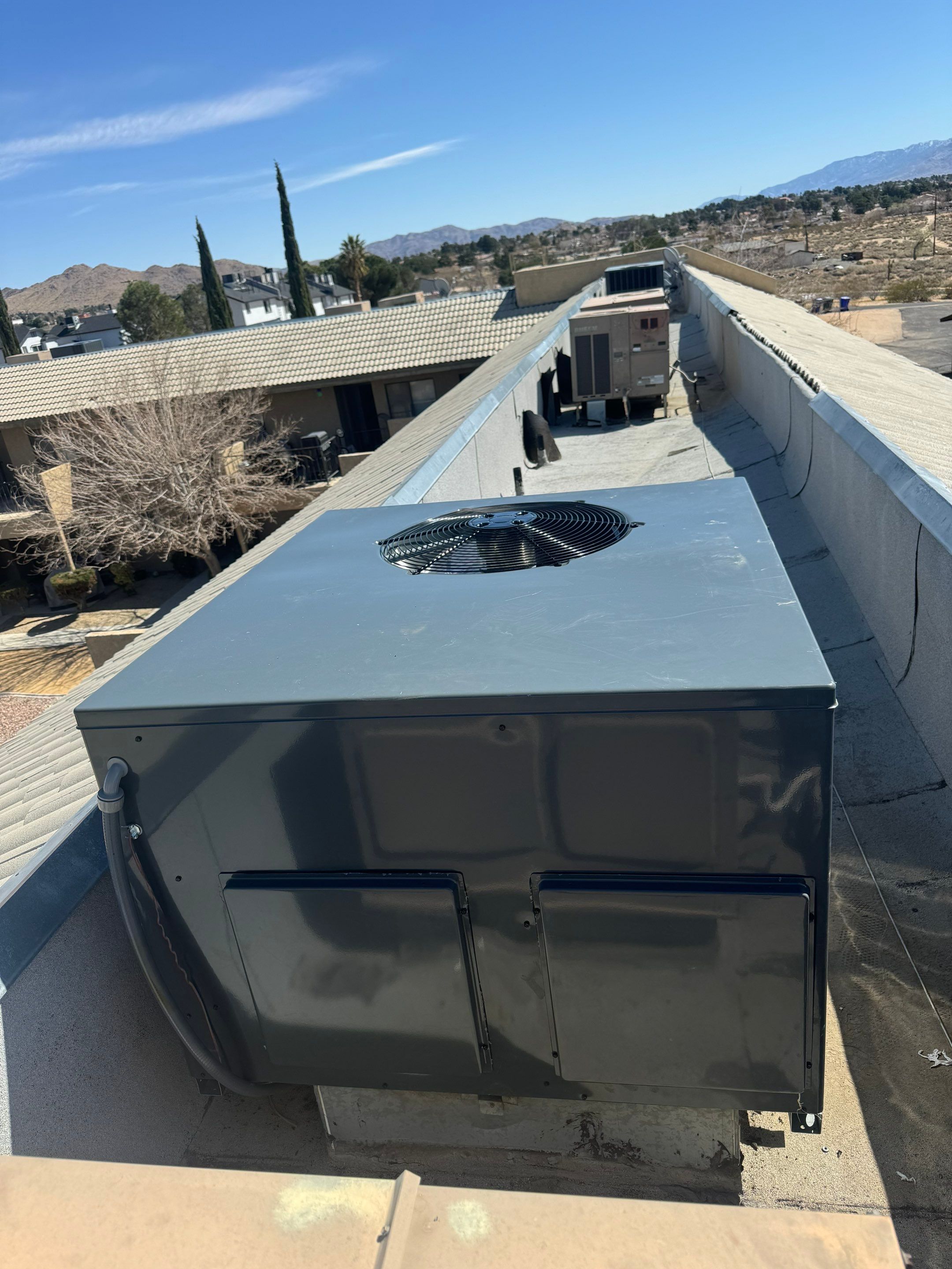 Apartment Building Roof Package Installation by Innova Air & Heat