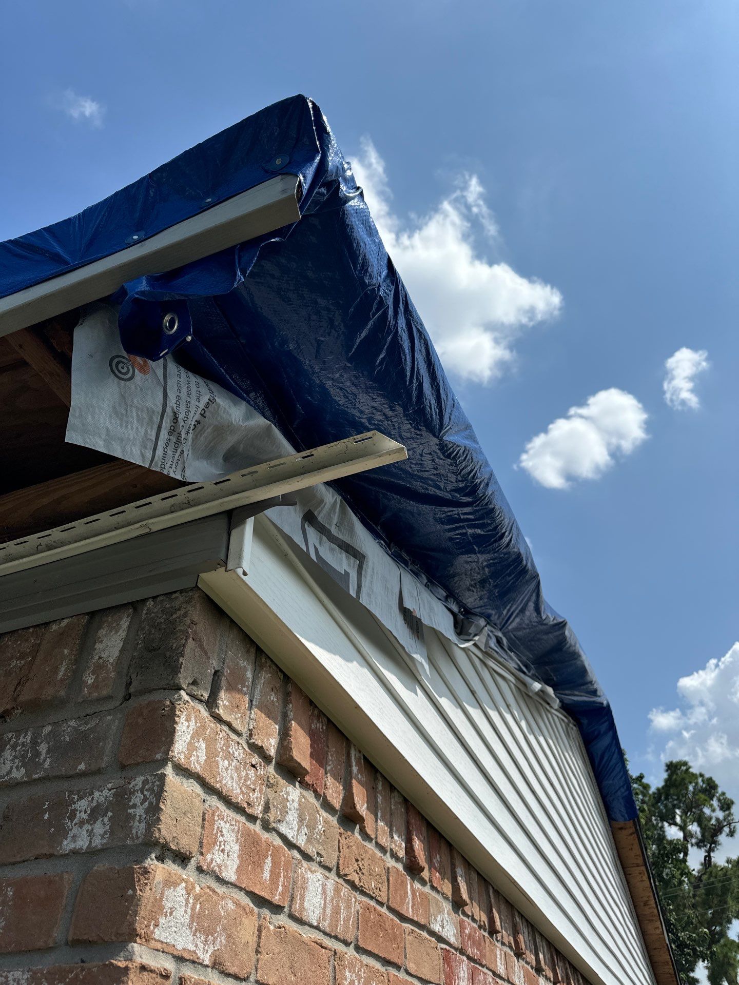 North Shore Roof Installation using Atlas Pinnacle Pristine by Modern BYLT Roofing & Construction