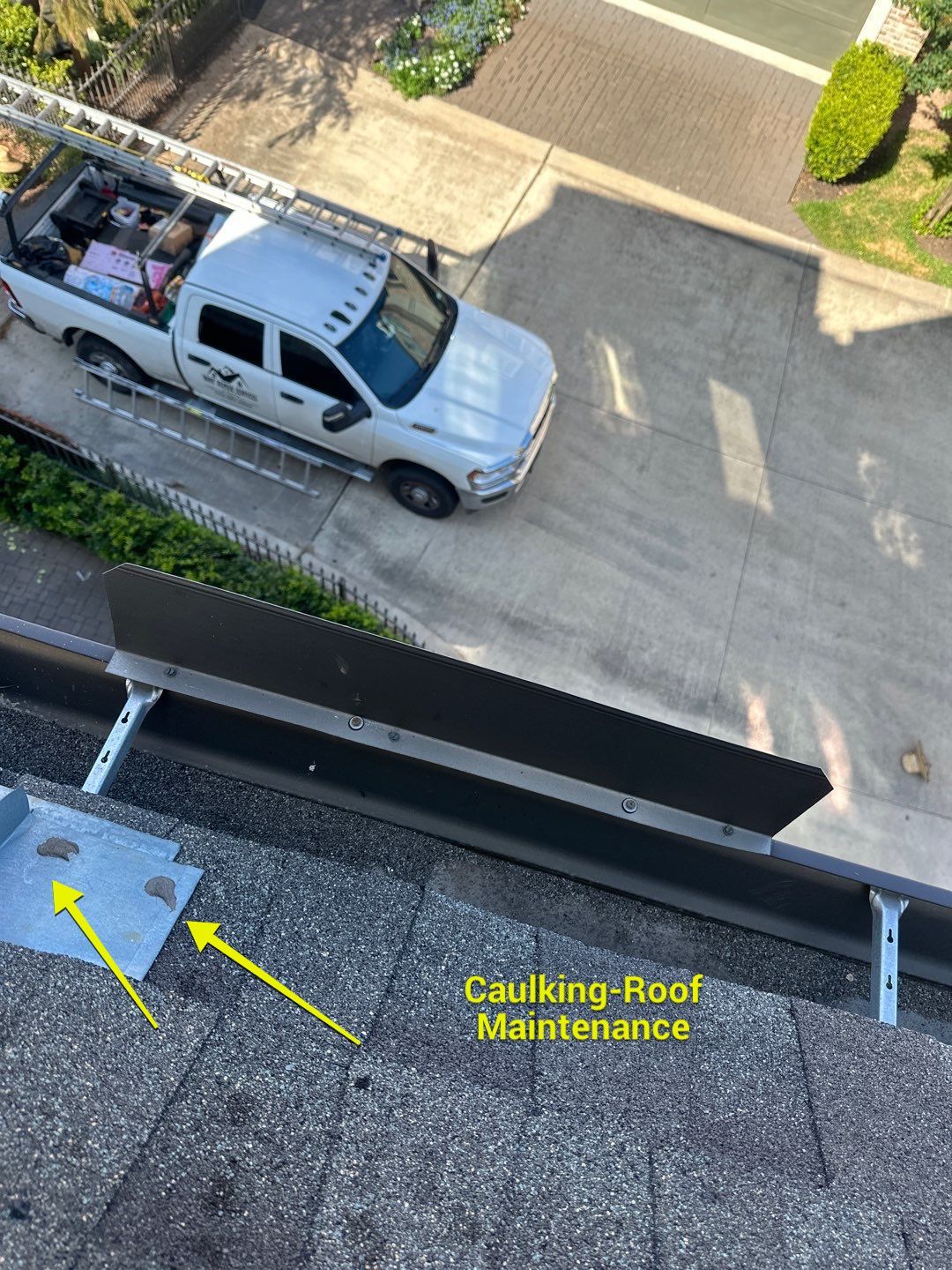 Hail Damage using Owen's Corning Duration (Lifetime) Shingles by Roof Repair Company