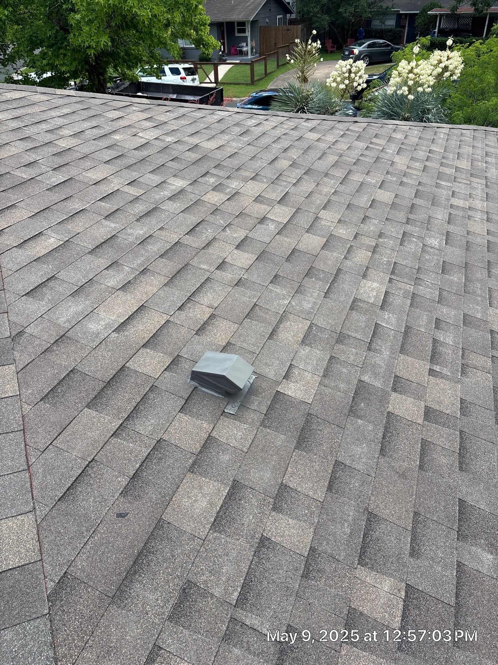 Weathered Wood - Malarkey Highlander by RoofsOnly.com