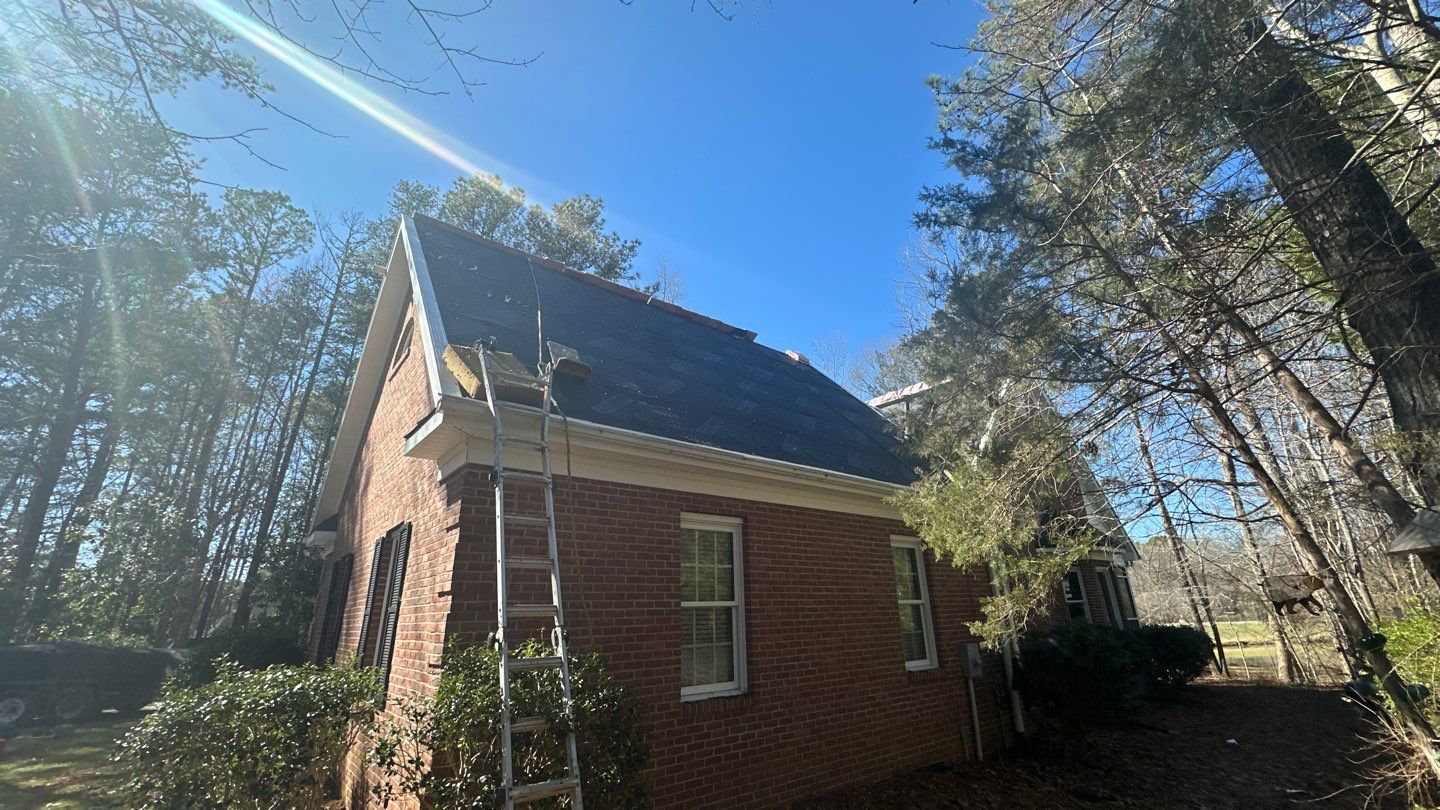 Rock Hill - Duration Williamsburg Gray by Merritt Roofing LLC