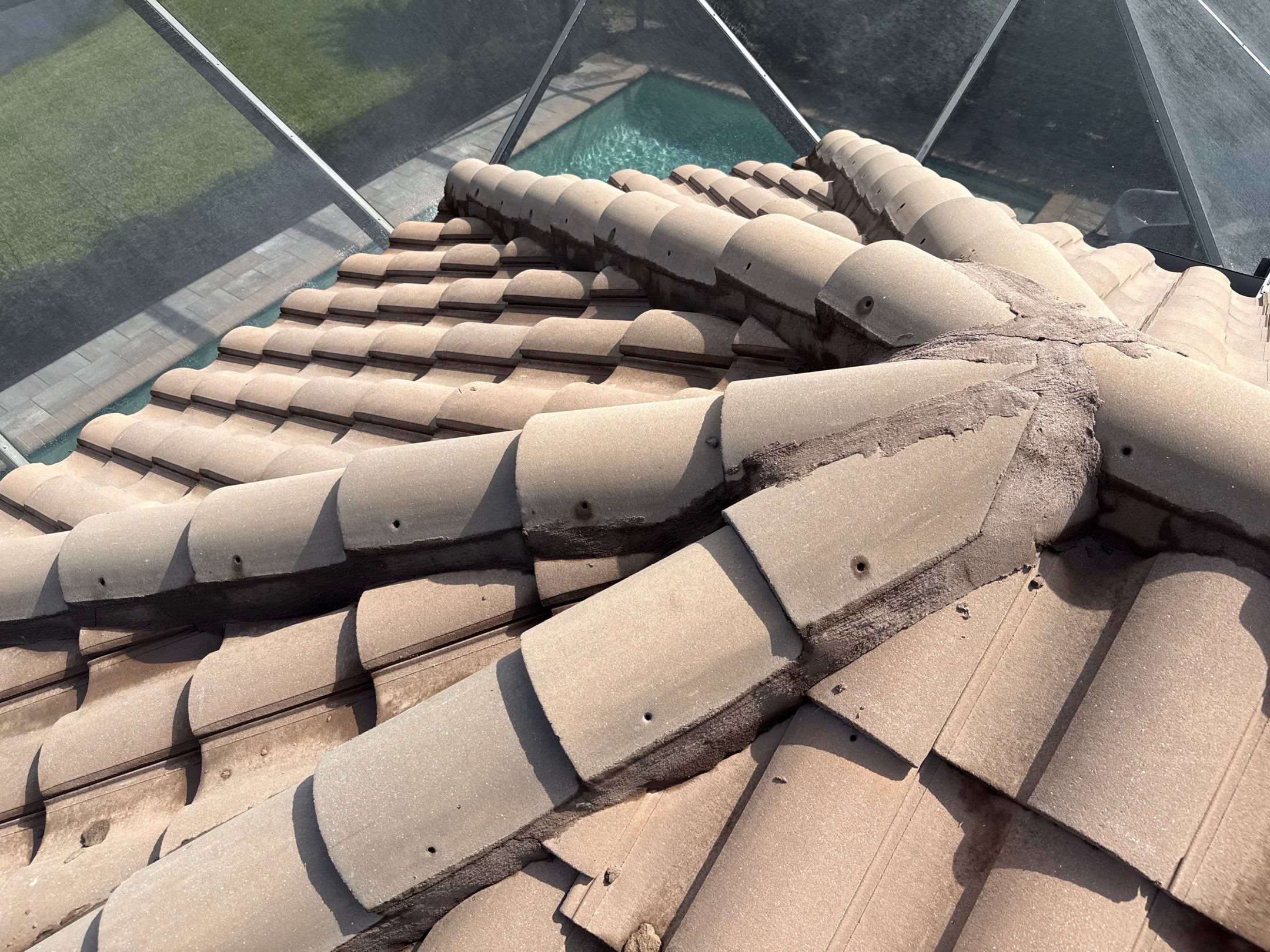 Soft Wash Roof Cleaning – Concrete Tile Roof | Artisan Lakes Esplanade, Palmetto, FL by Sunshine AquaWash