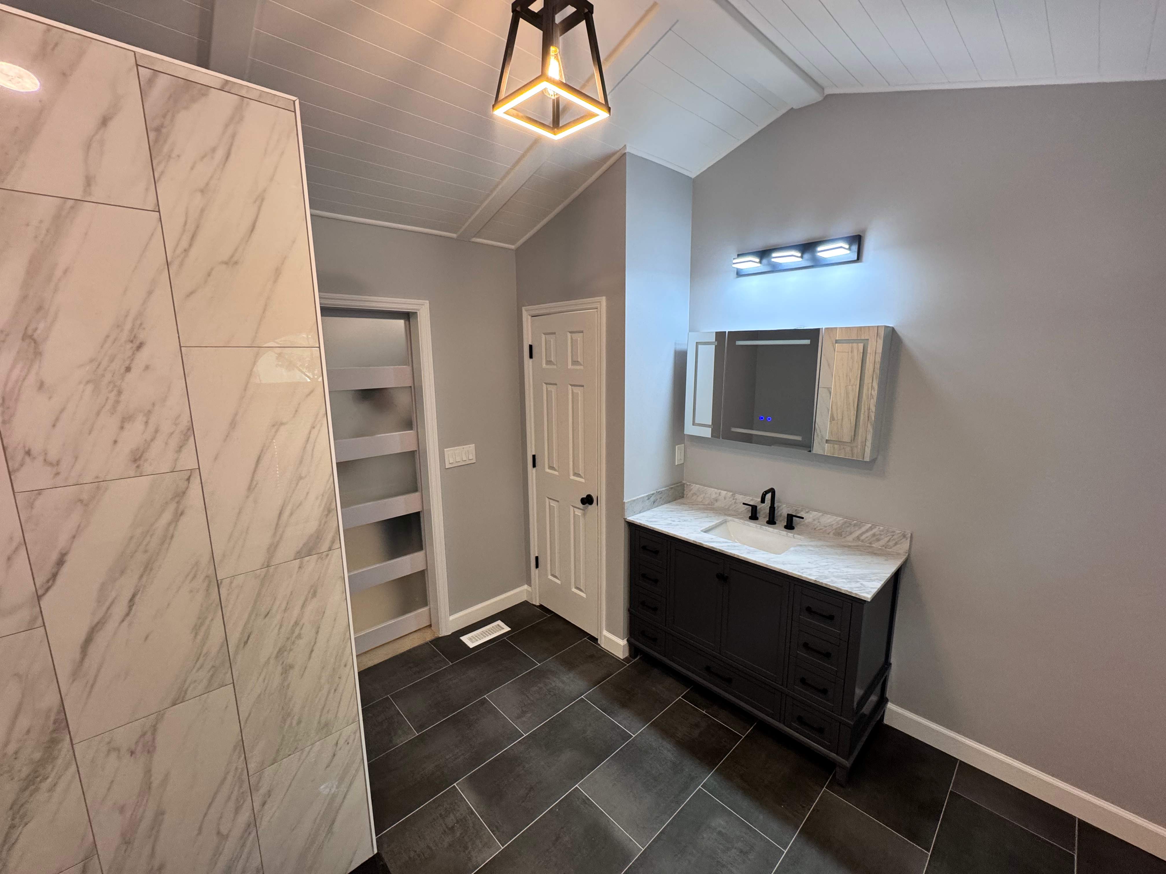 Master bathroom renovation by Prudencio