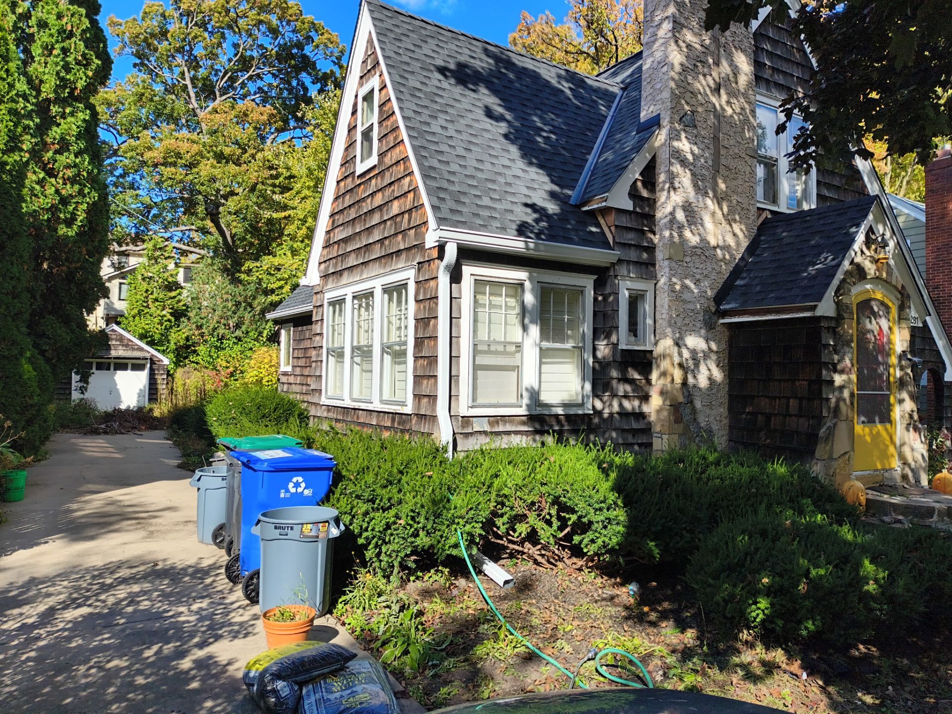6" Seamless Gutter Installation – St. Paul, MN by Next Level Seamless Gutters / Exteriors Inc.