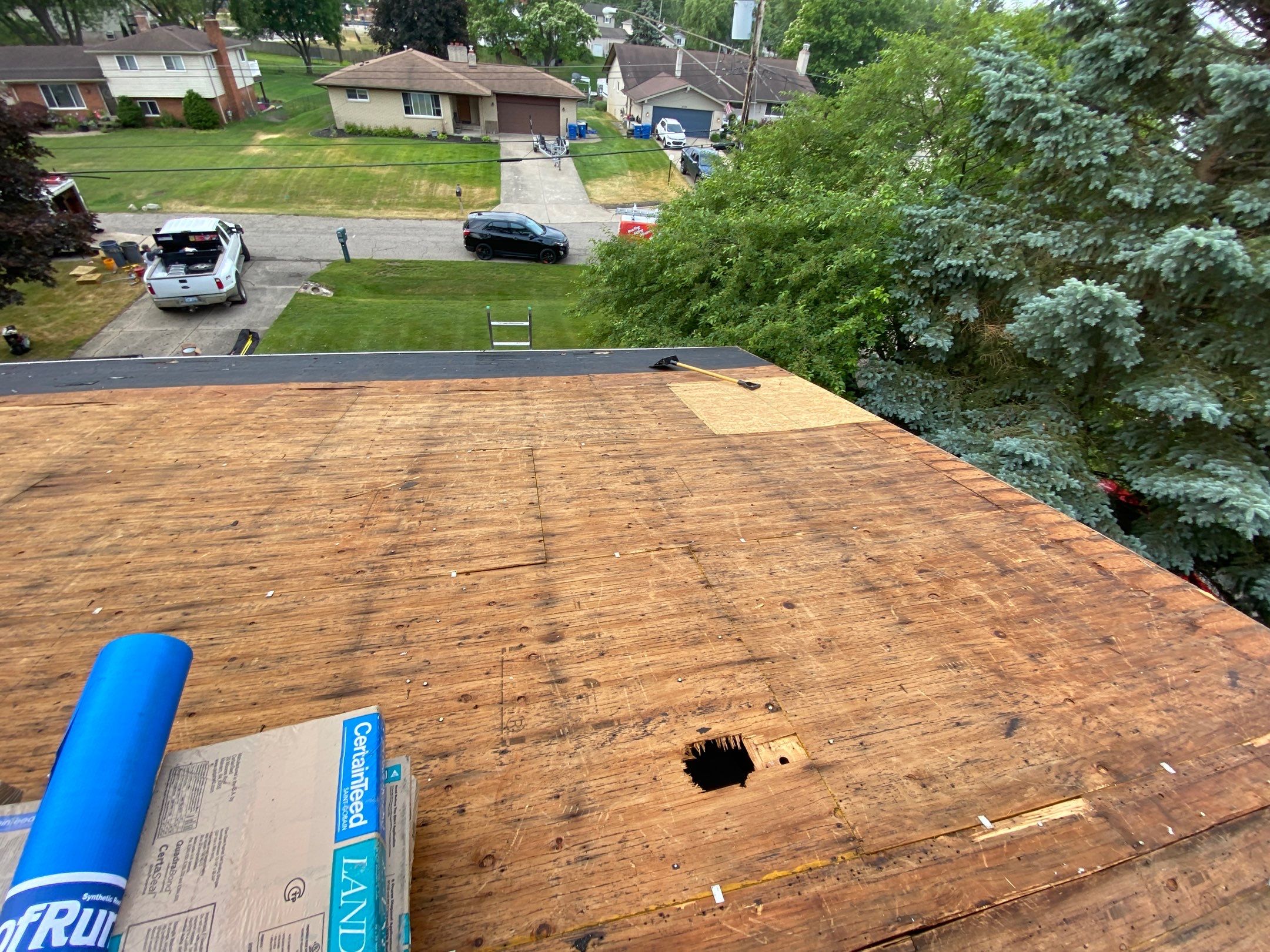 Roof Replacement using CertainTeed Landmark by 180 Contractors