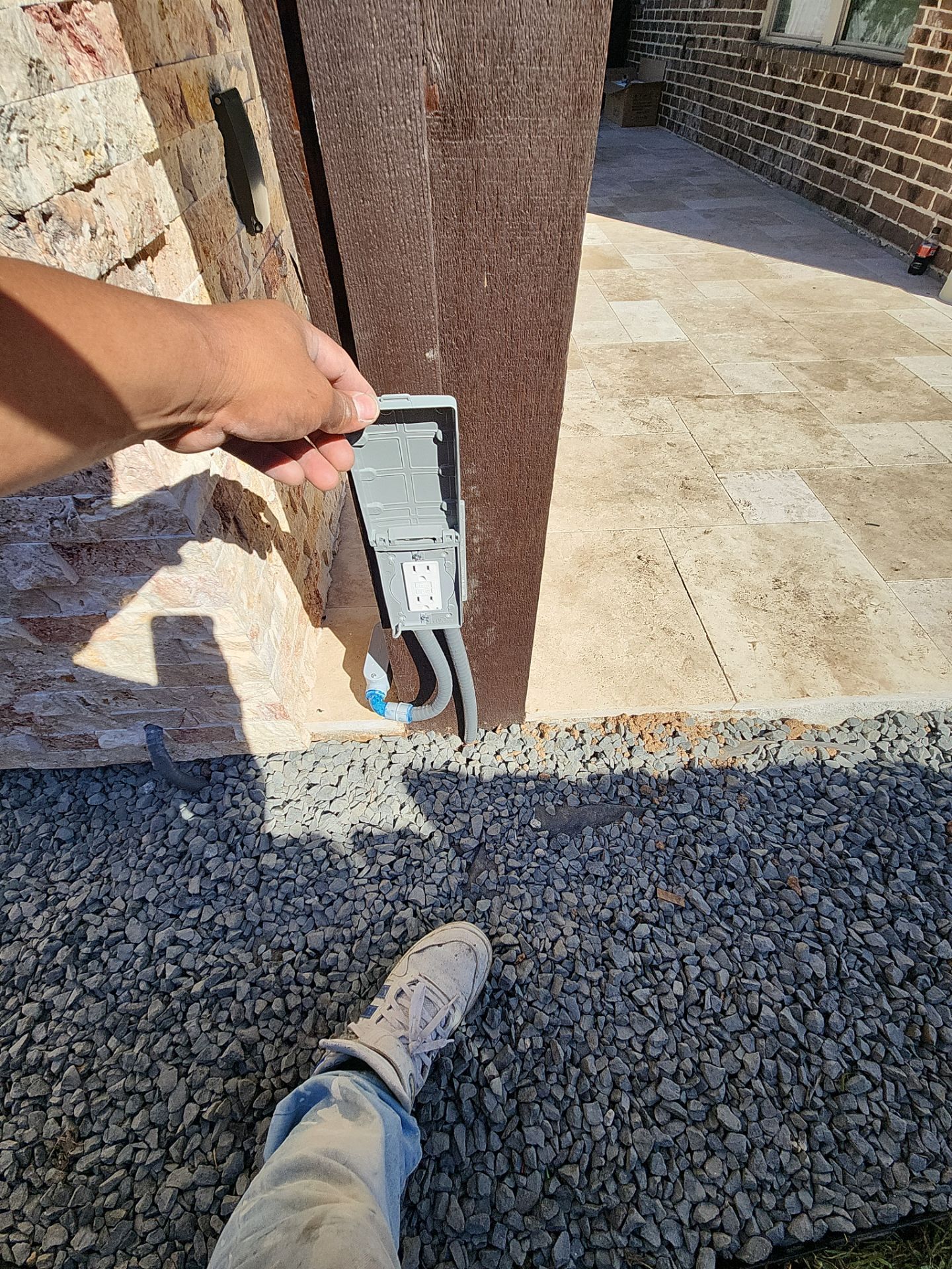 Covered Patio and Summer Kitchen in Spring,  TX by SophAlx LLC
