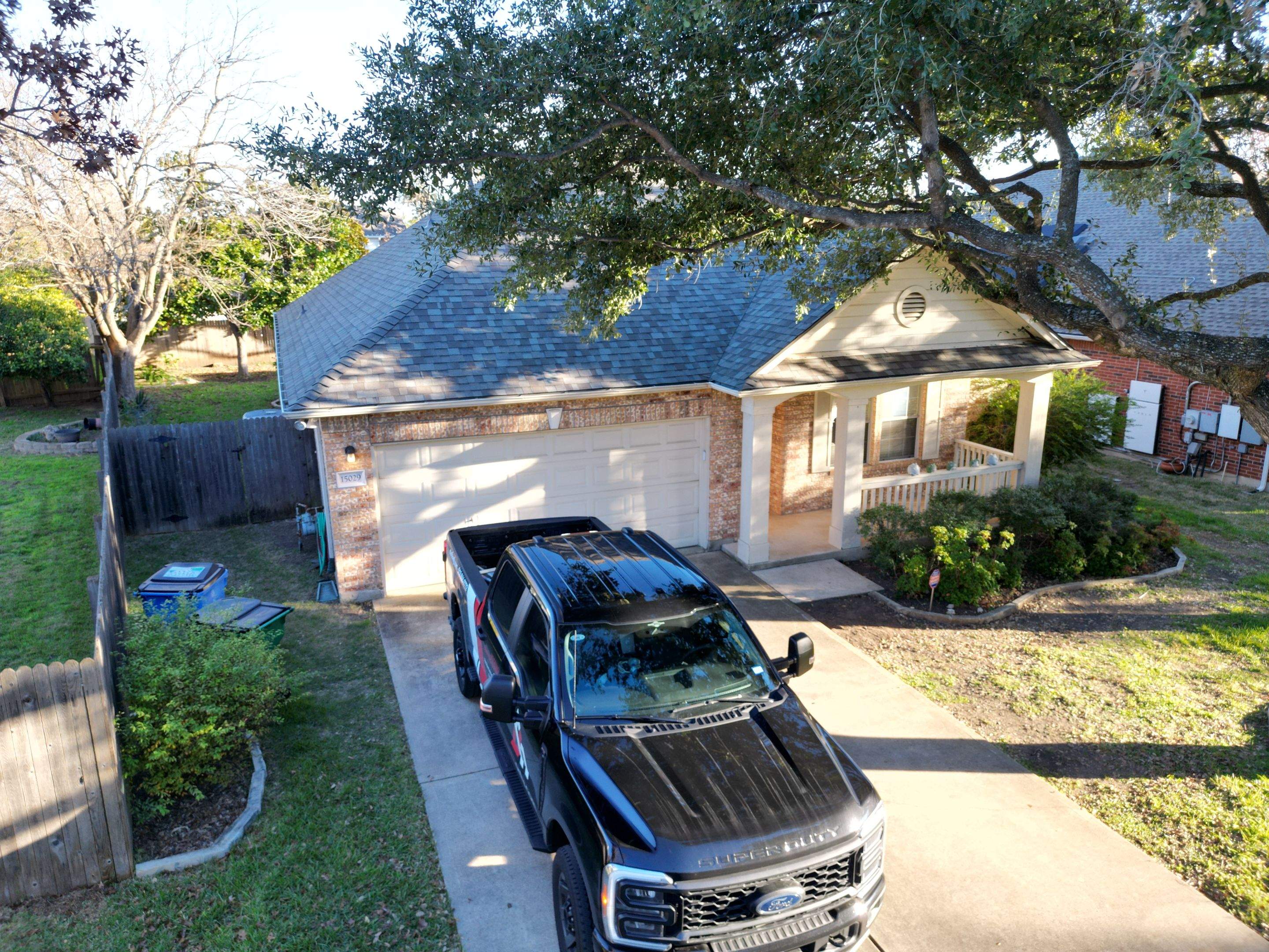 Slatestone Gray - Owens Corning TrueDefinition Duration by RoofsOnly.com