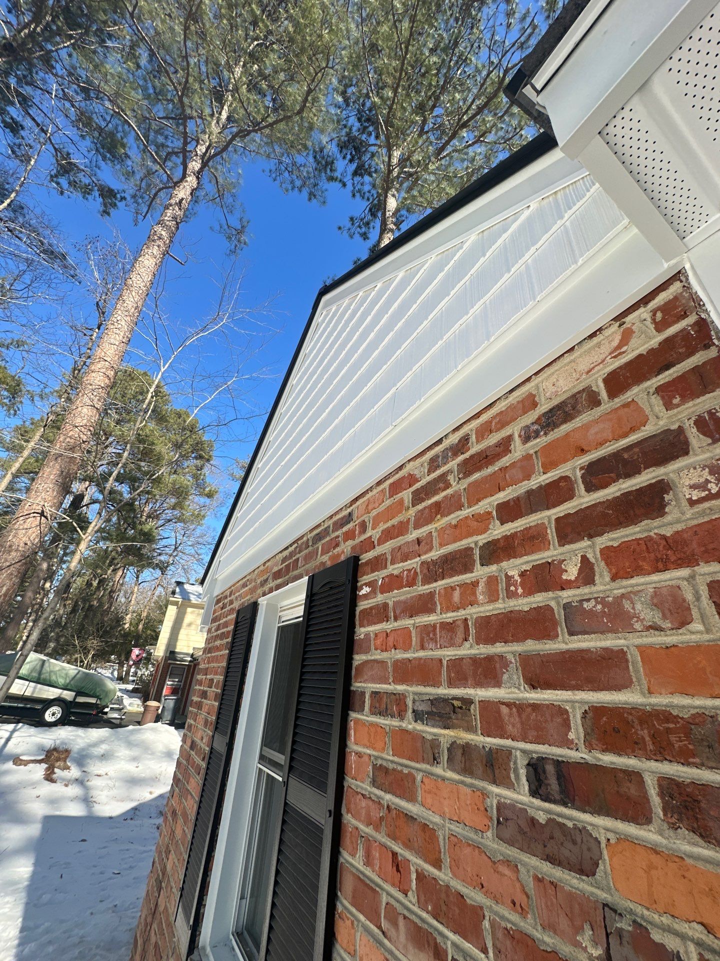 Architectural Shingle Roof and New Siding Installation in Richmond by Cade Construction
