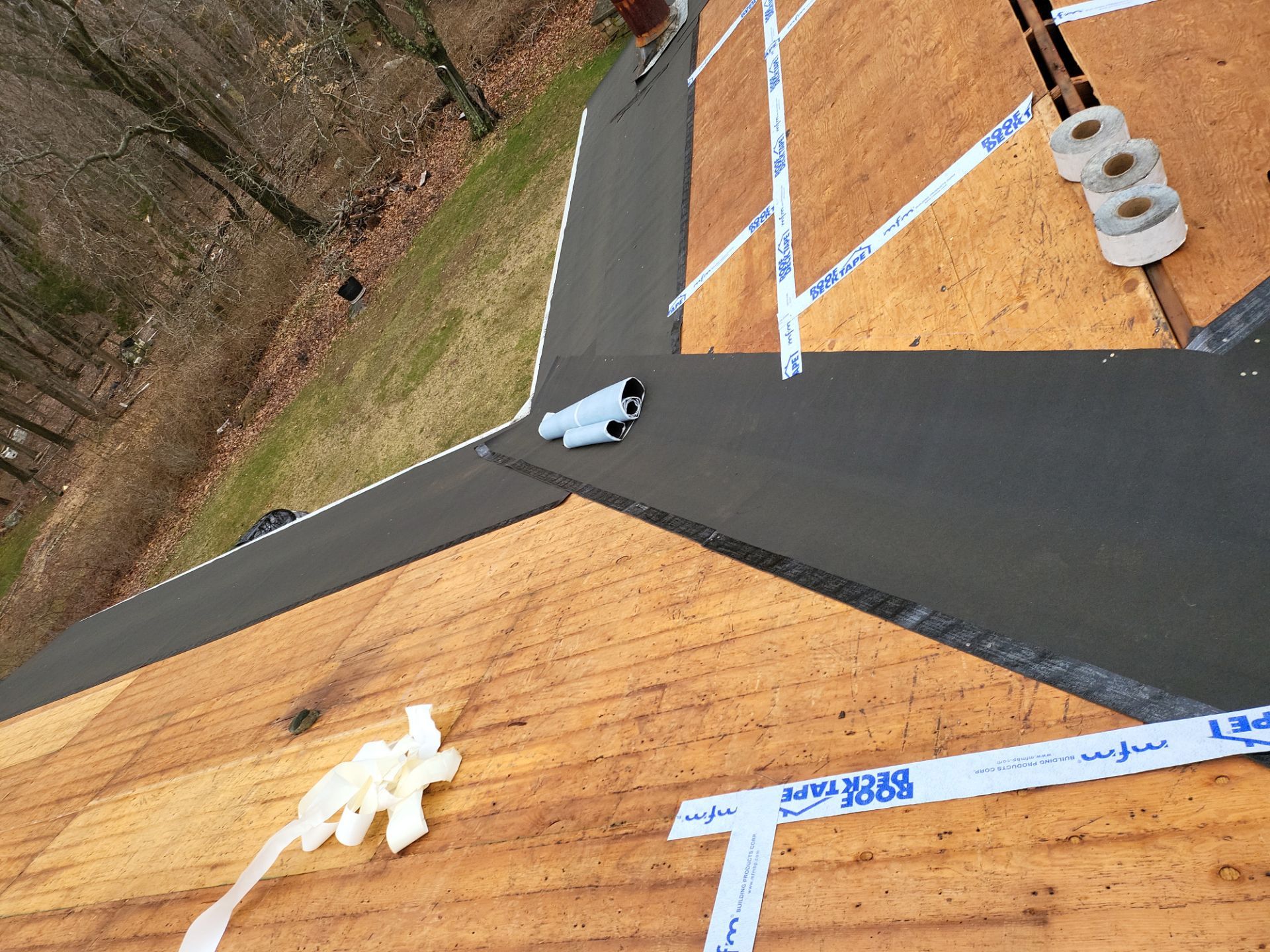 Residential Roofing Installation using Owens Corning TruDefinition Duration Designer - Black Sable by A Plus Exterior