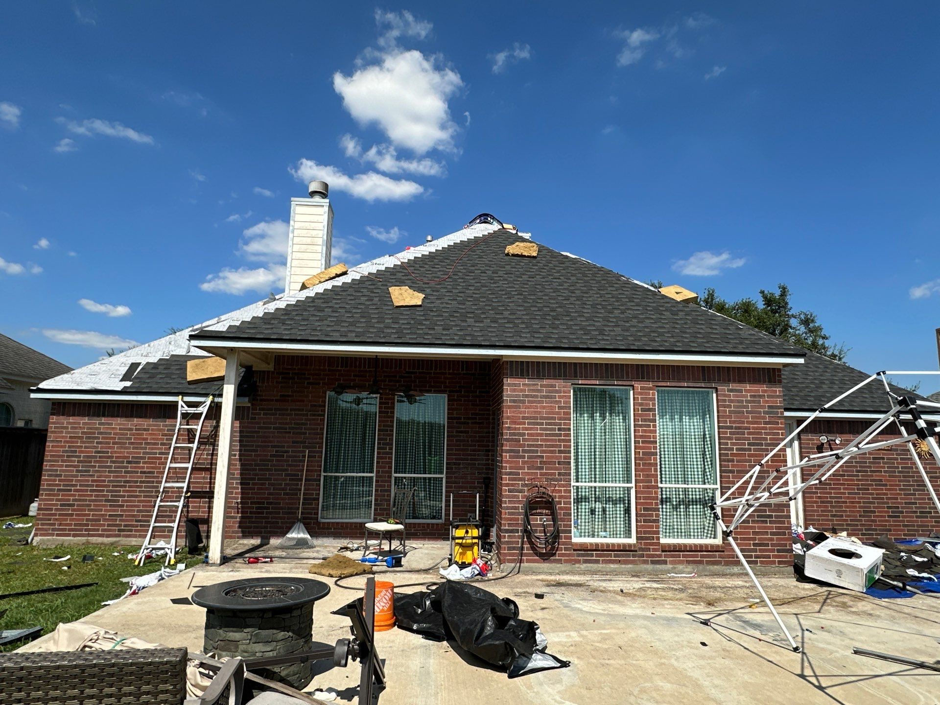 Gaf hdz charcoal by Motion Roofing