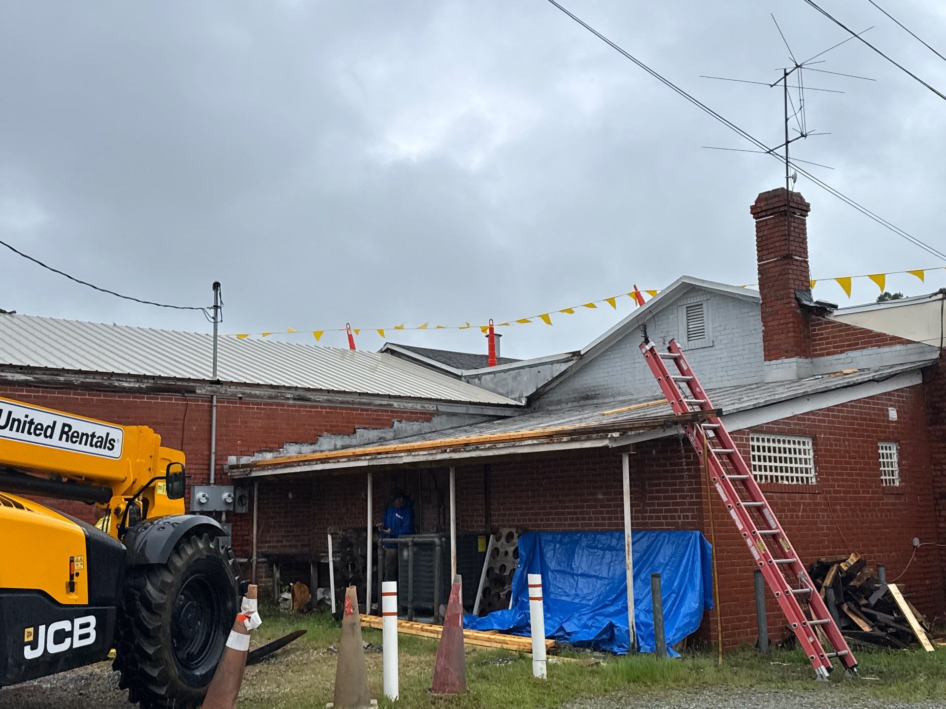 Comprehensive Commercial Roof Replacement in Gloucester Virginia by Cade Construction