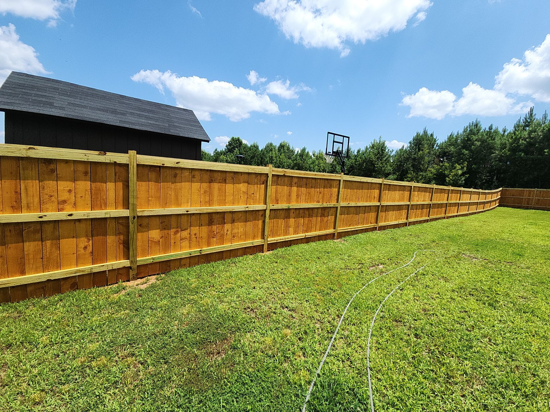 Wood Fence using Wood Sealant by DuraSeal