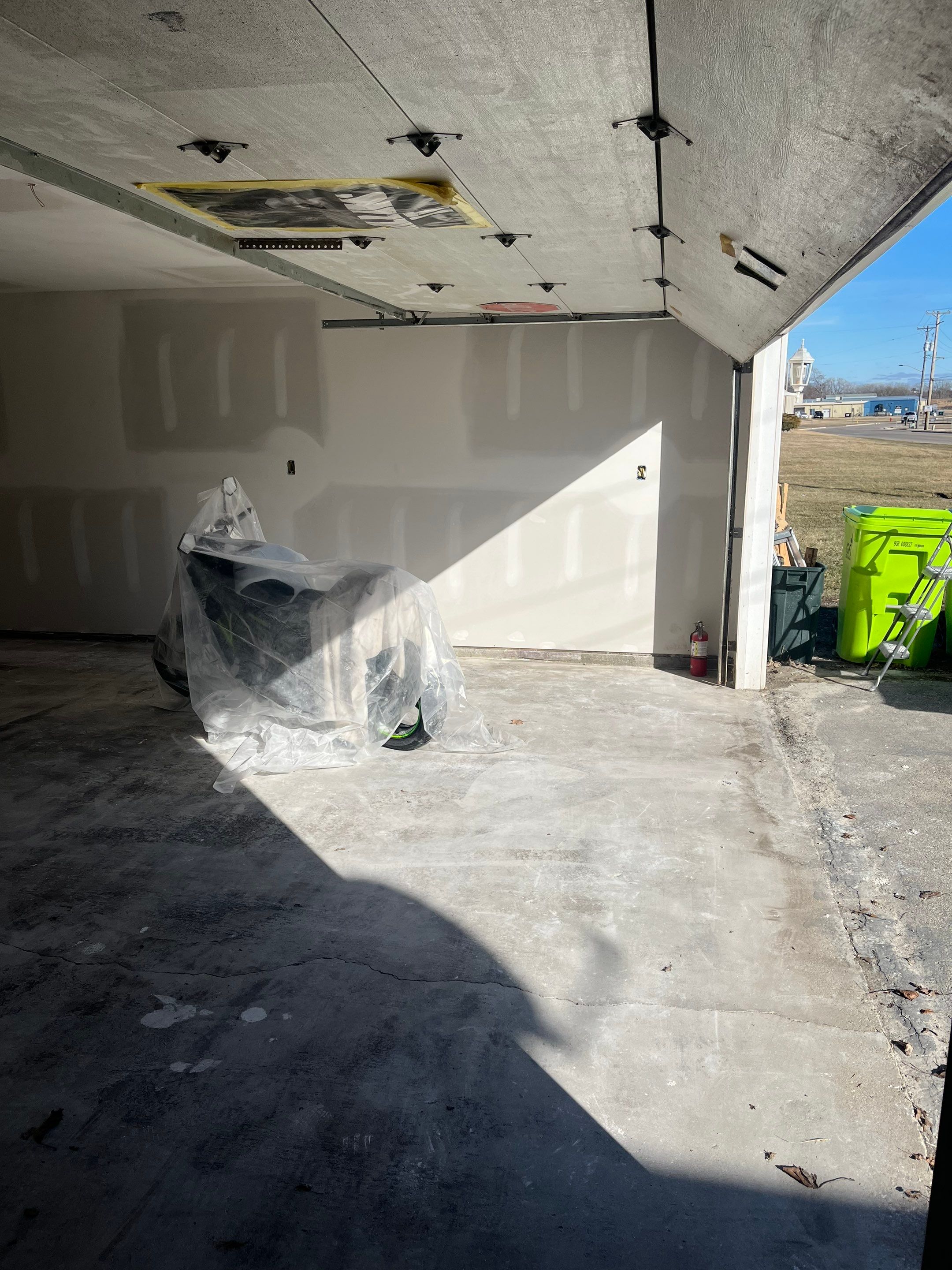 Walls Finishing by OCS Contracting Services