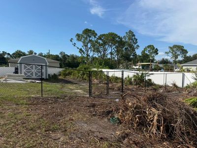 Black Chain Link and Vinyl Privacy Fence Installation in North Port