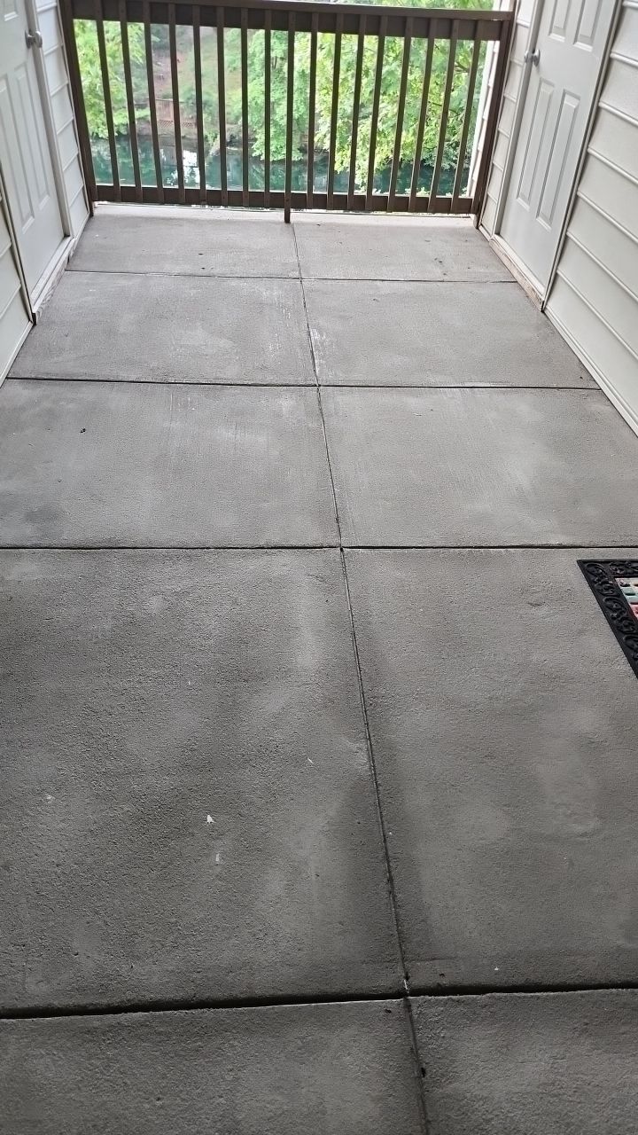 Appartment cleaning by Power Wash Masters LLC