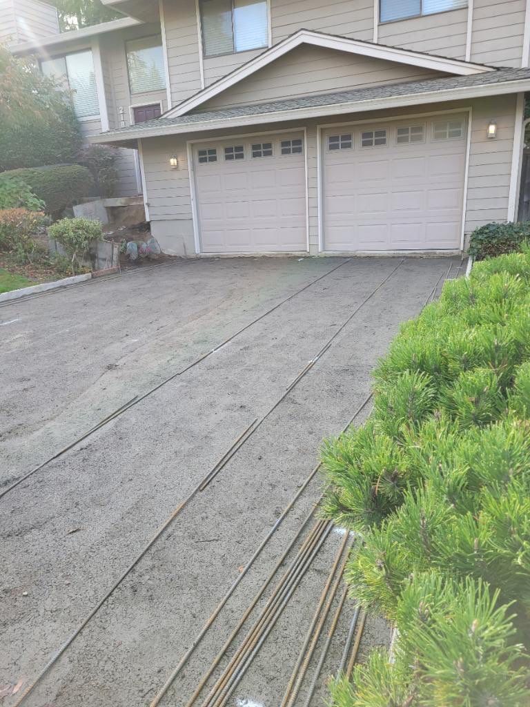 Laurie | Concrete Stairs  by Jireh Asphalt & Concrete Inc 