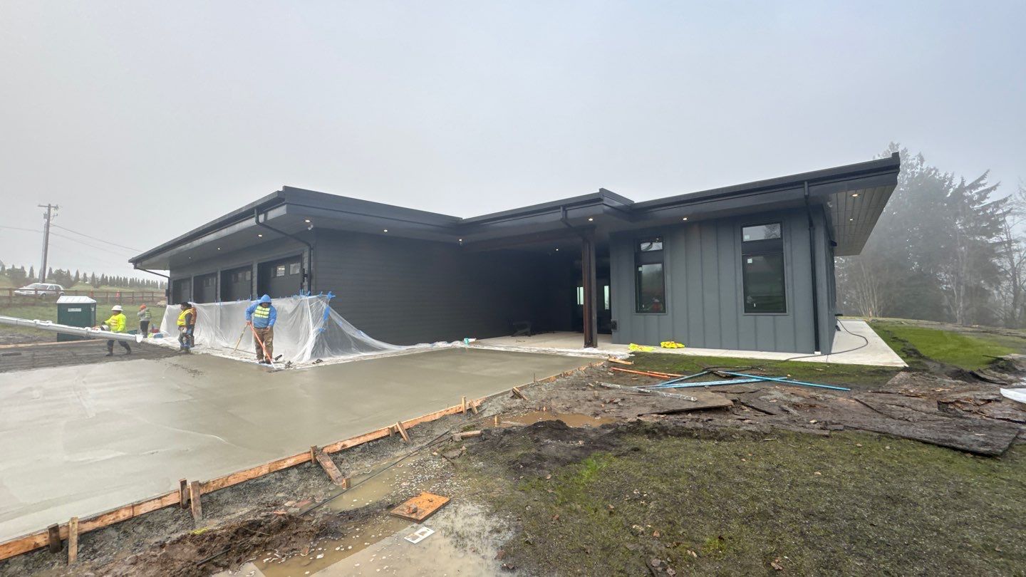 Concrete Patio, Walkway & Asphalt Driveway | Snohomish by Jireh Asphalt & Concrete Inc 