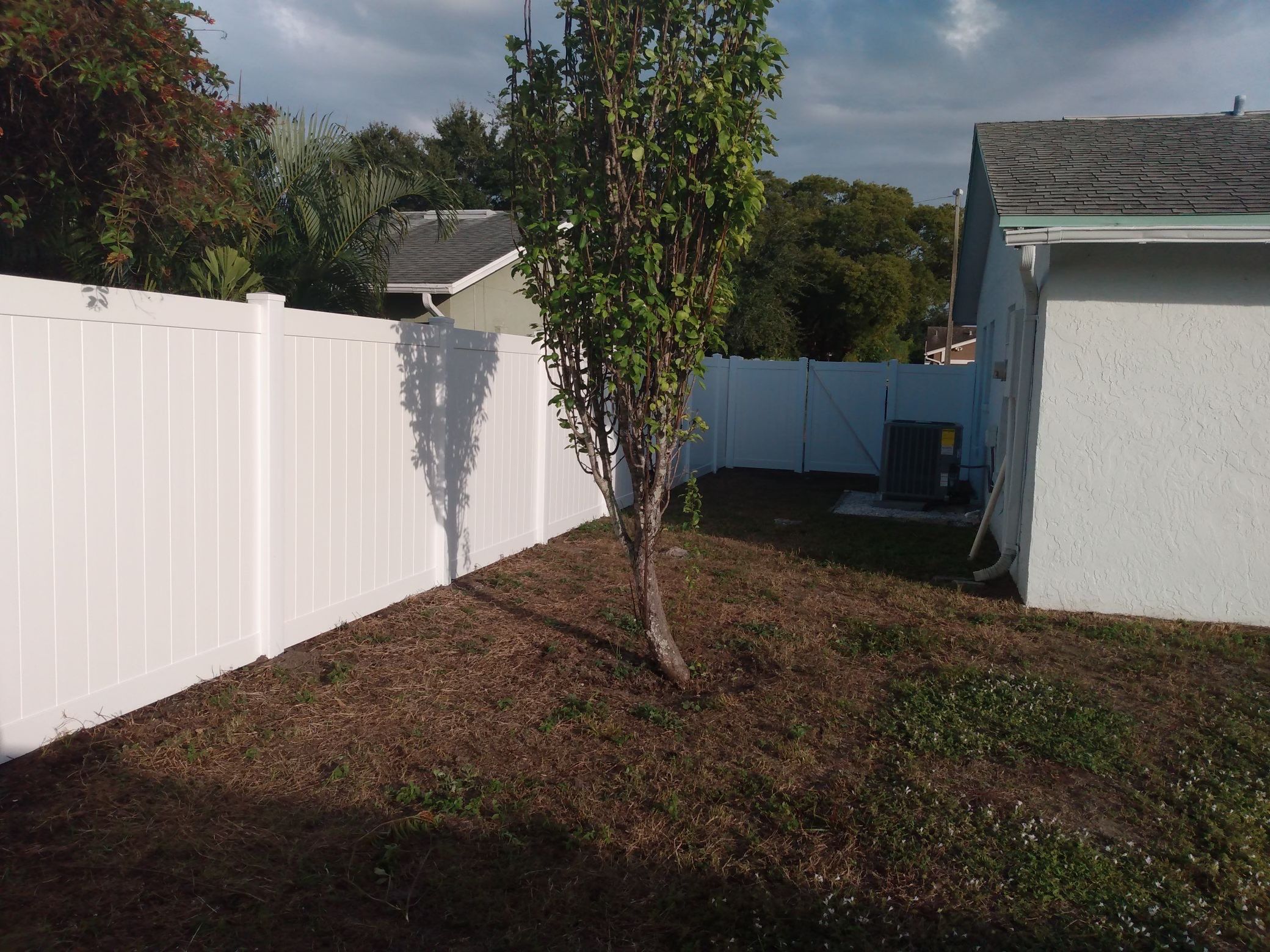 Bradenton, Florida 6 ft. Tall White Vinyl Privacy Fence  by Asap fence and gates, LLC