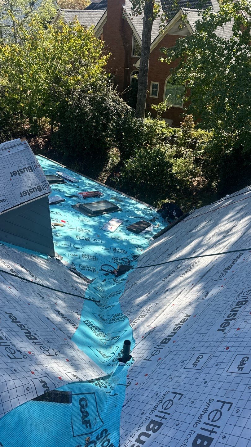 GAF Timberline Natural Shadow in Charcoal by Element Pros Roofing, LLC