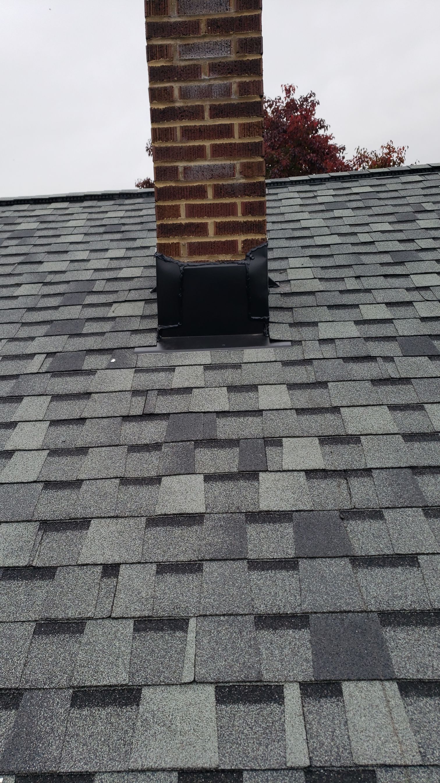 ATLAS PINNACLE COLOR: HEARTHSTONE DRIP EDGE: WHITE by Eagle Eye Roofing