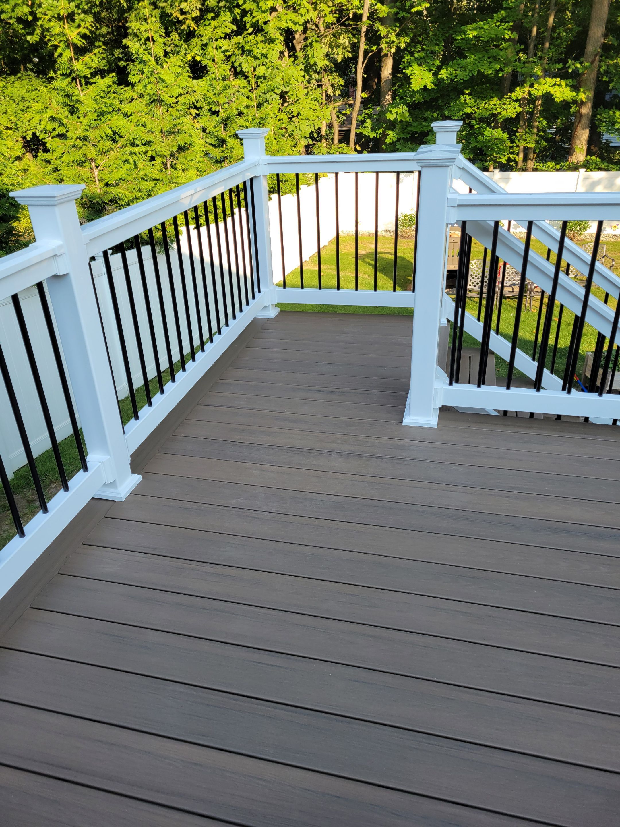 New Deck using Deckorators Venture - Color Sandbar  by deck guardian