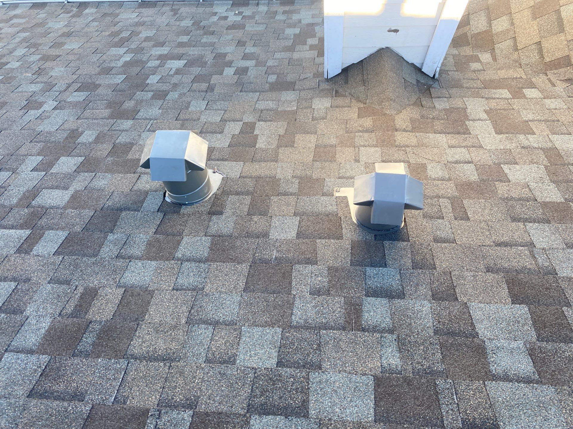 Residential Roofing Installation using Owen's Corning Duration (Lifetime) Shingles by Roof Repair Company