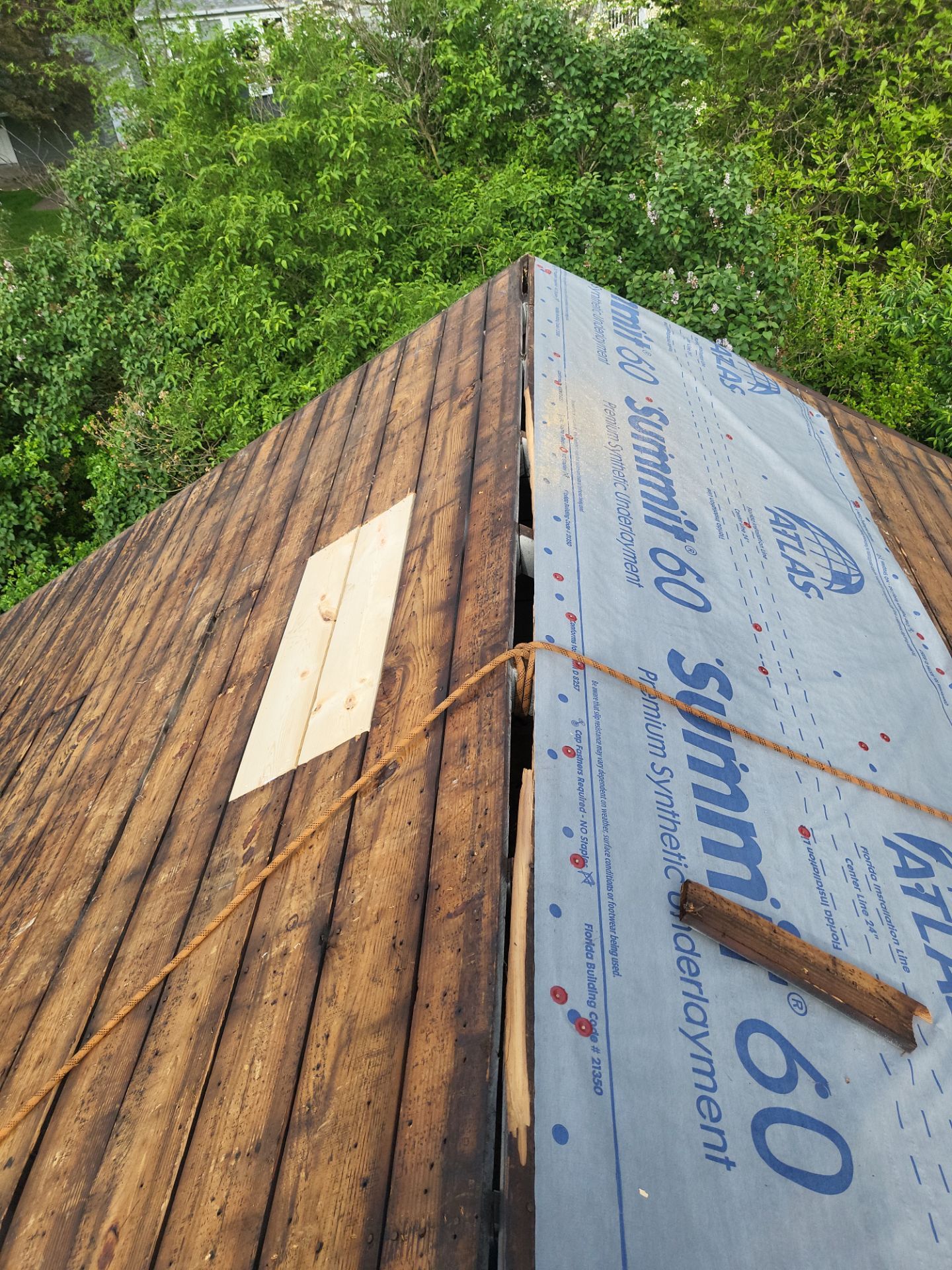 Atlas Pinnacle, Color, Morning Harvest, Drip Edge, Color, Royal Brown by Eagle Eye Roofing